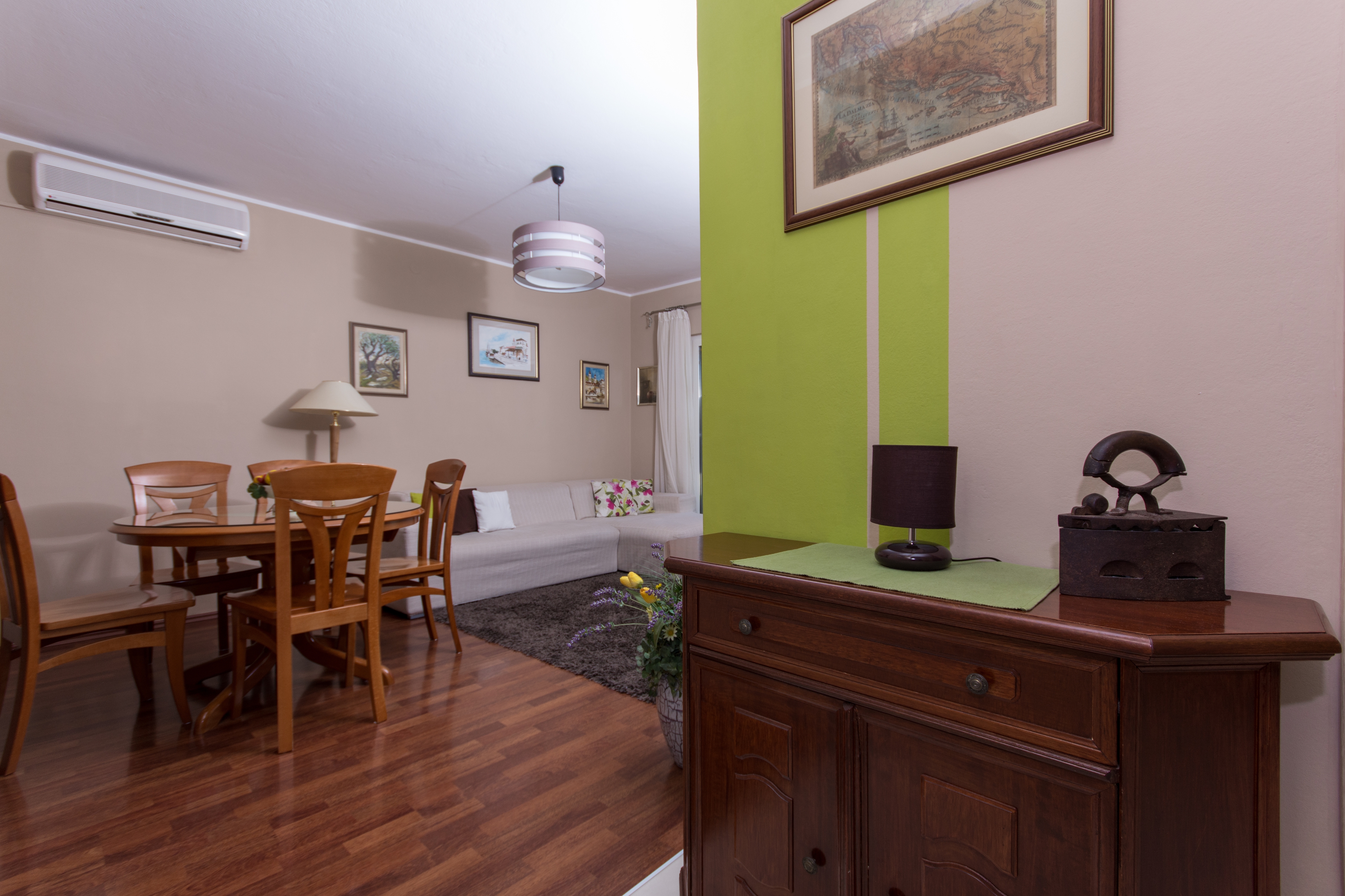 Two bedroom apartment with balcony Okrug Gornji, Čiovo  A-a