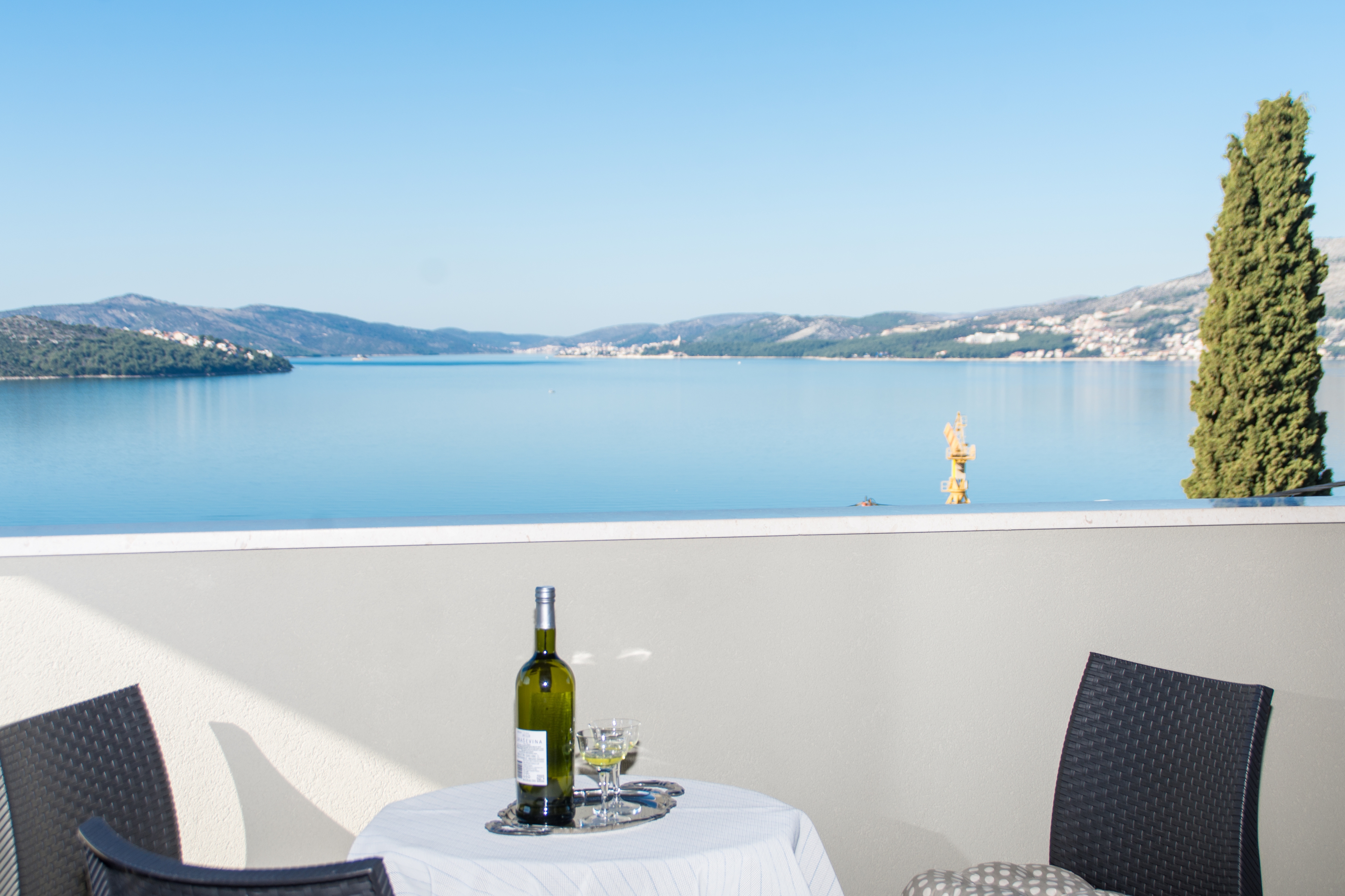 Two bedroom apartment with terrace and sea view Okrug Gornji, Čiovo  A-b