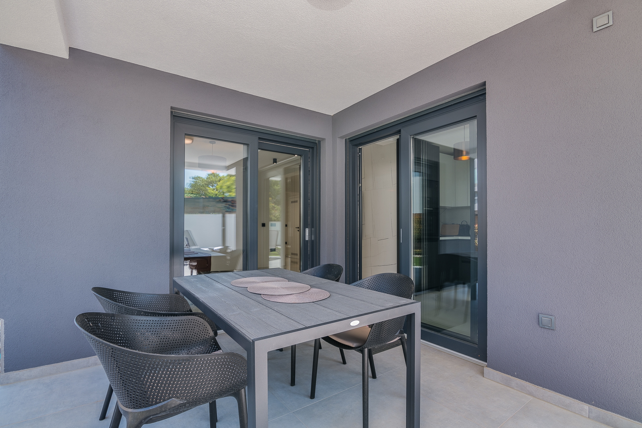 Two bedroom apartment with terrace Njivice, Krk  A-a