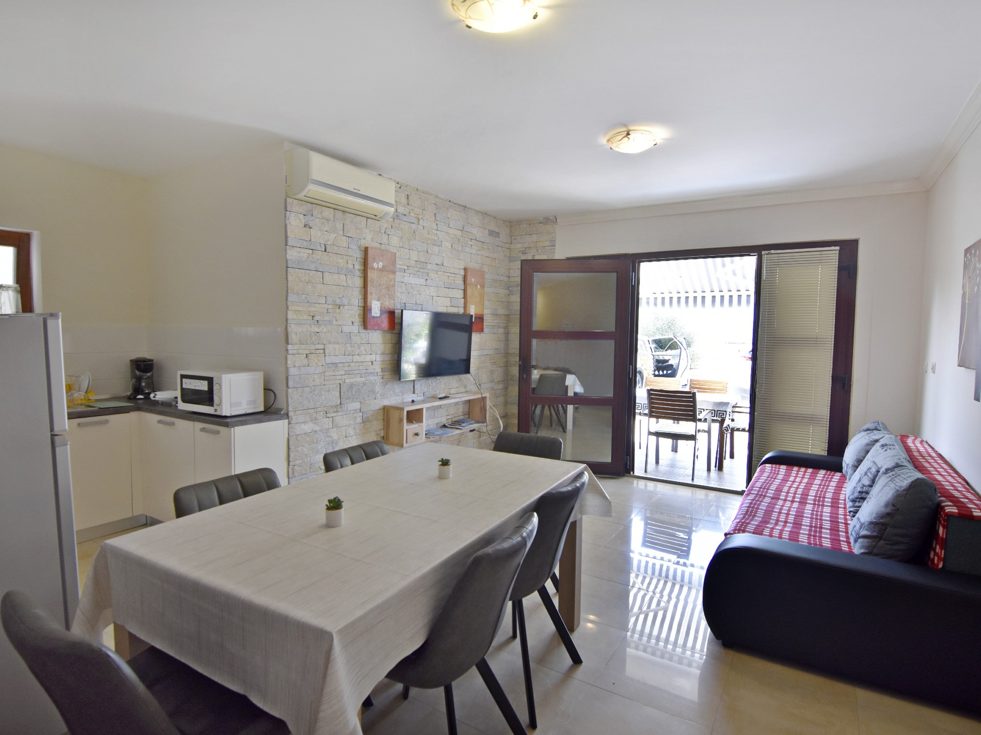 Two bedroom apartment with terrace Biograd na Moru, Biograd  A-a