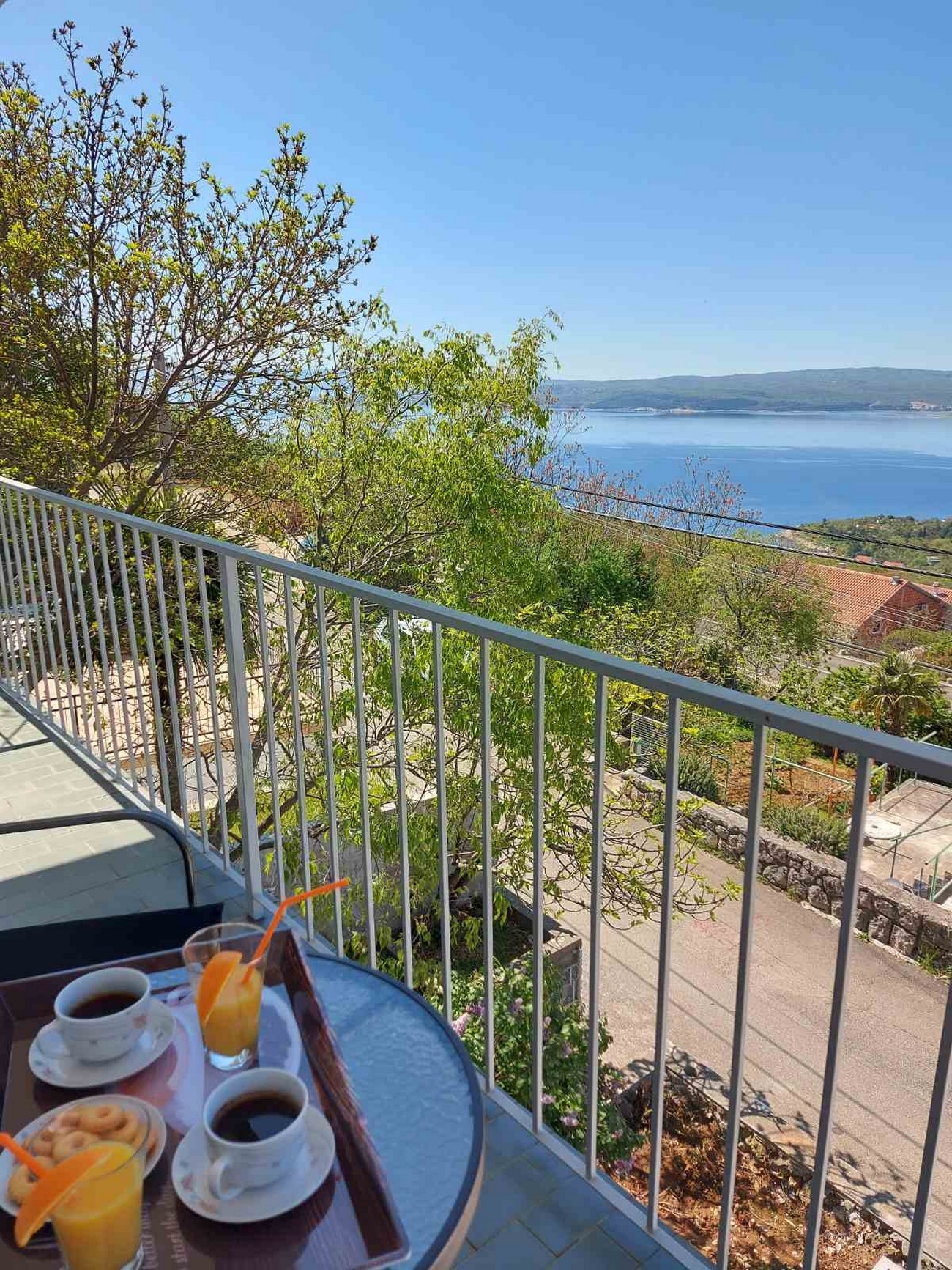 Two bedroom house with terrace and sea view Dramalj, Crikvenica  K
