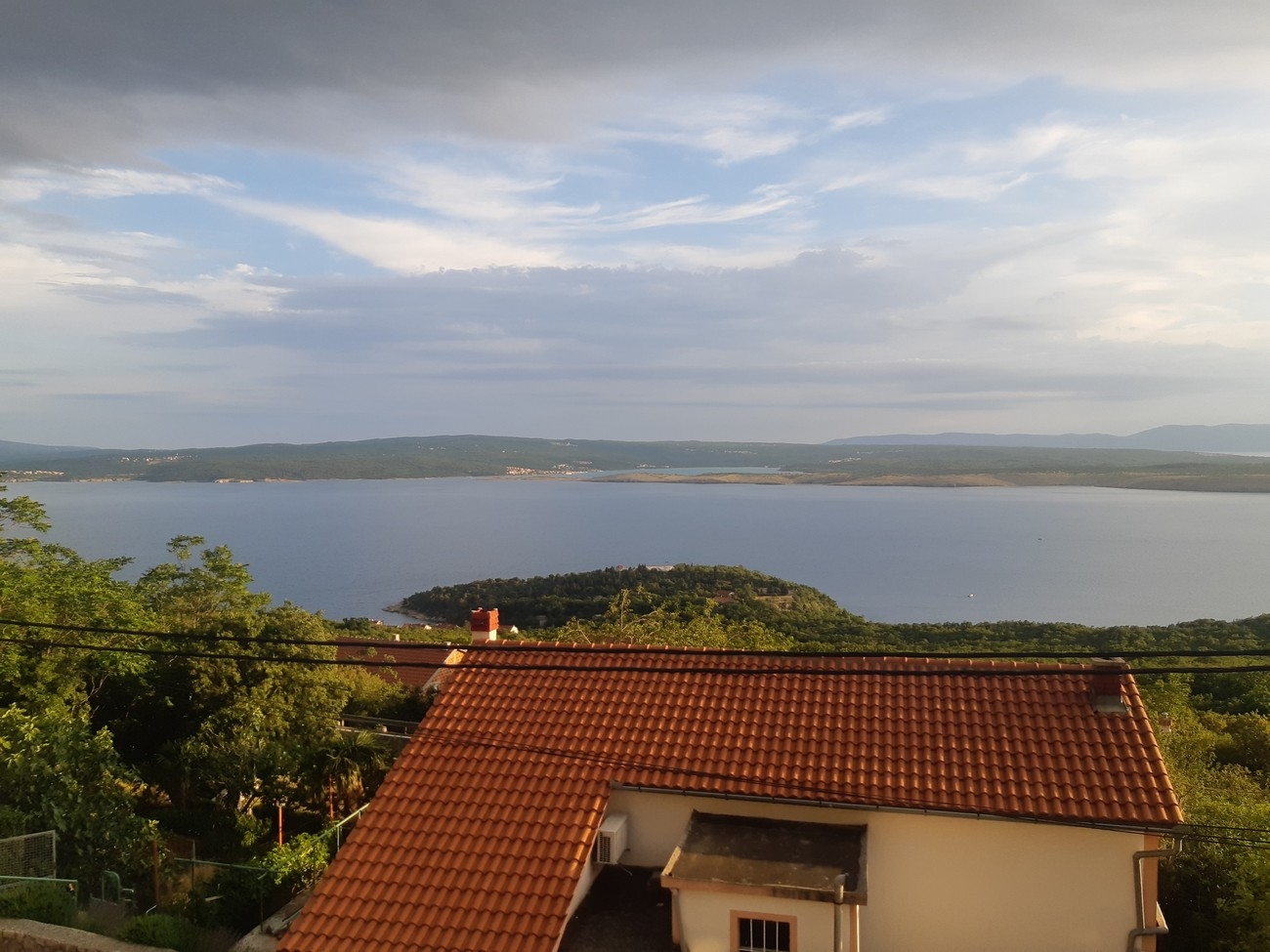 Two bedroom house with terrace and sea view Dramalj, Crikvenica  K