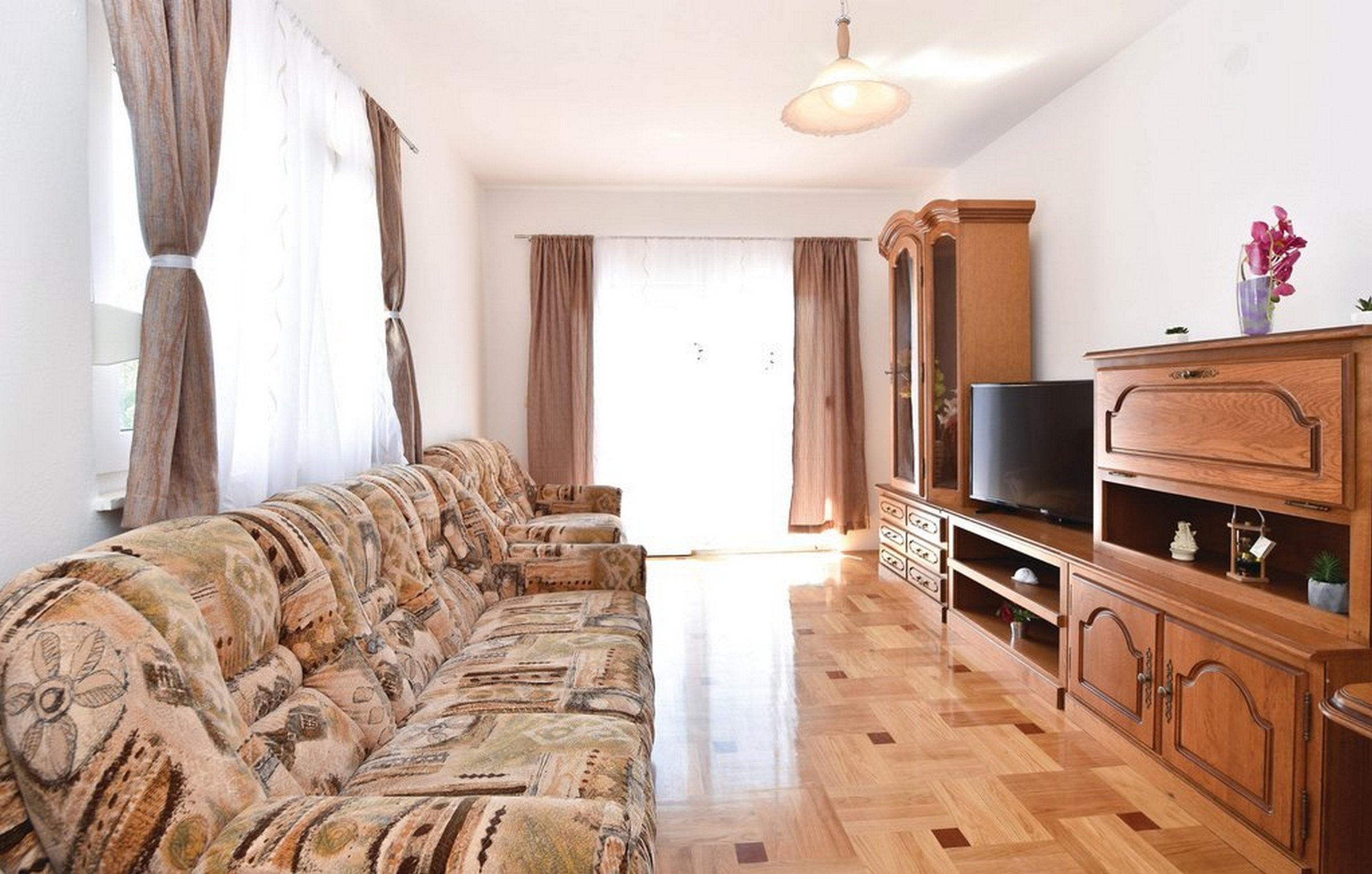 Top Zagora Grab Top Zagora Grab