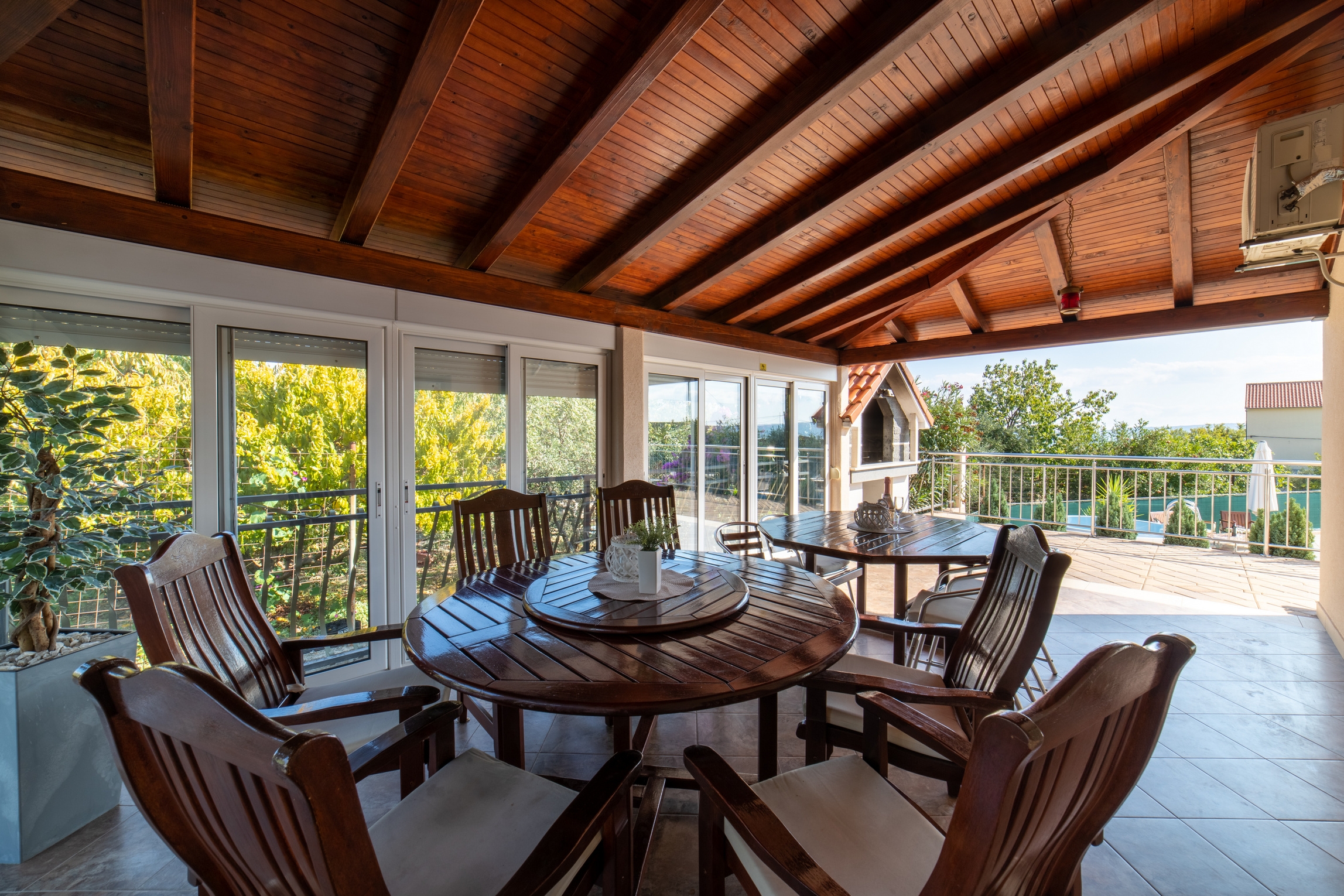 Four bedroom house with terrace and sea view Kaštel Stari, Kaštela  K