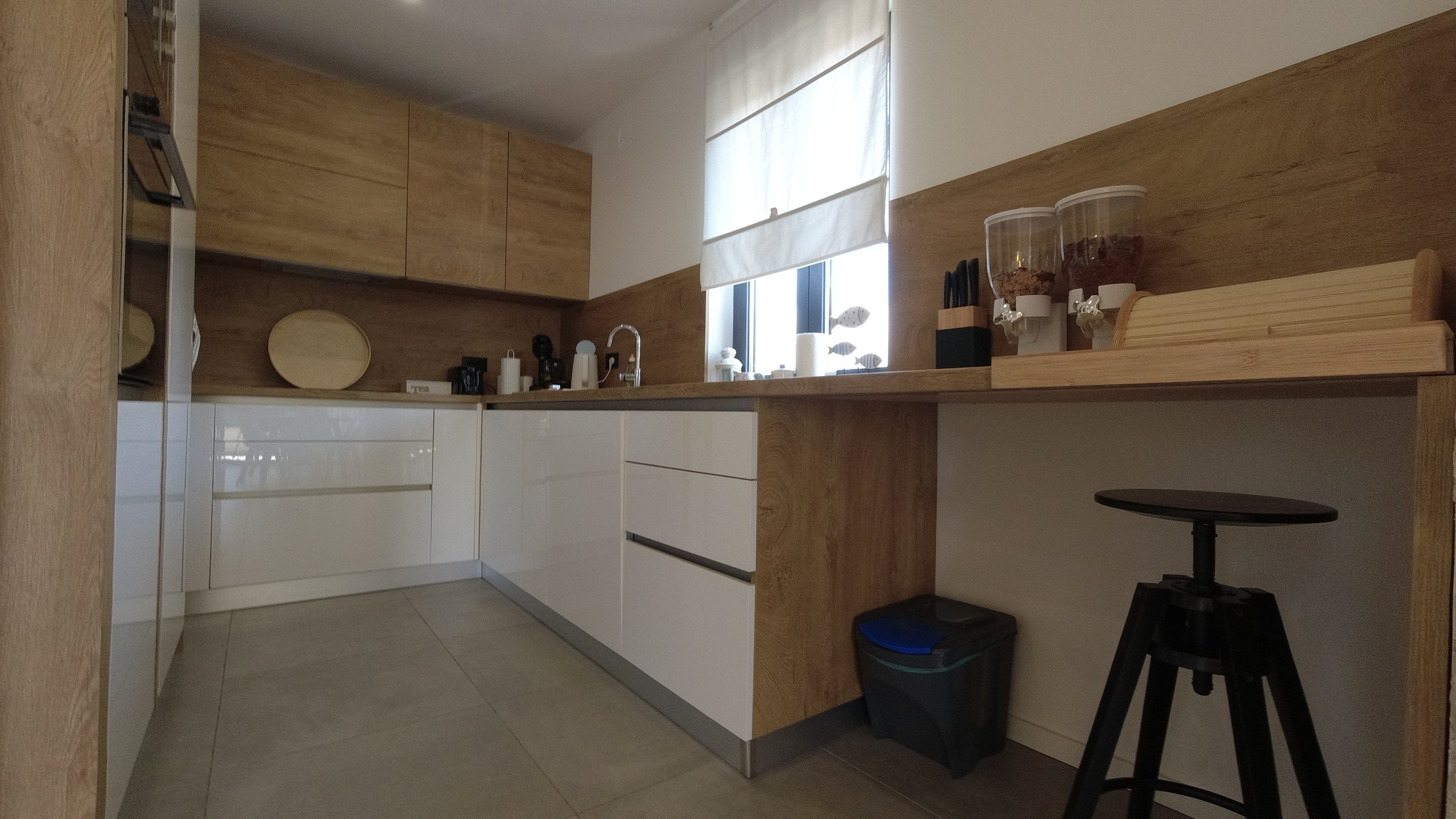 Four bedroom house with terrace and sea view Petrčane, Zadar  K