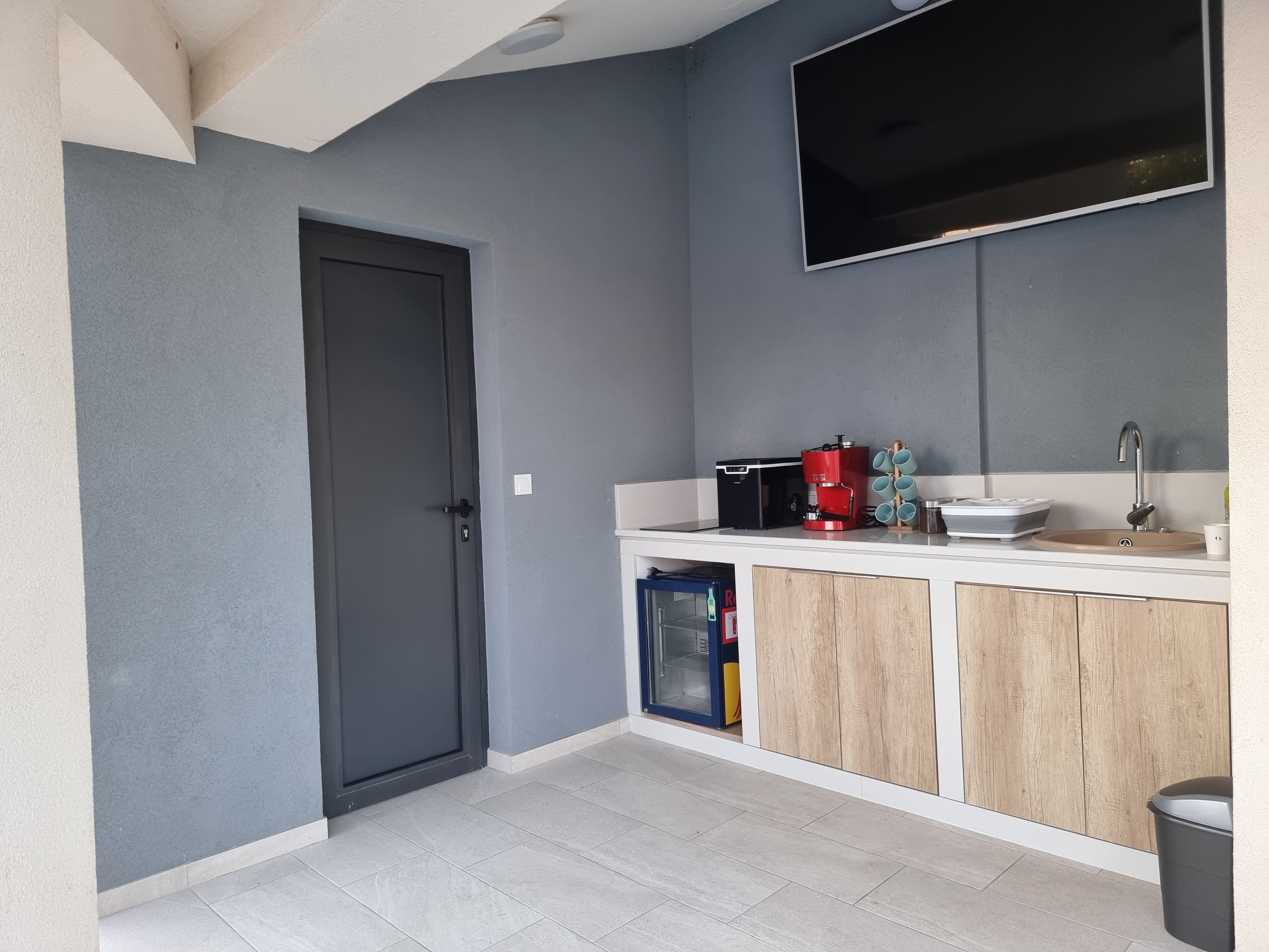 Four bedroom house with terrace and sea view Petrčane, Zadar  K