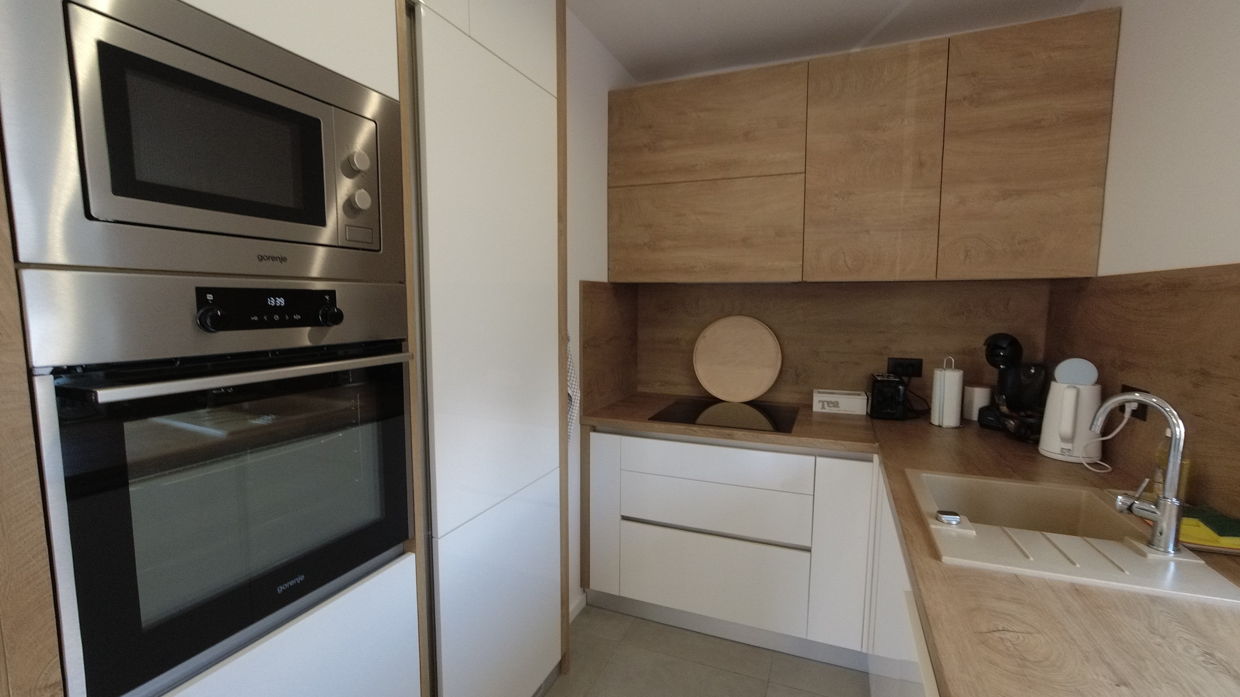 Four bedroom house with terrace and sea view Petrčane, Zadar  K