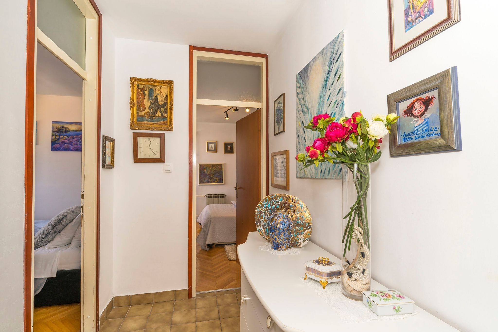 Two bedroom apartment with balcony and sea view Split  A-a