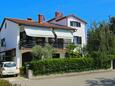 Hébergement Poreč, Poreč, Hébergement 2285 - Appartement avec une plage de galets.