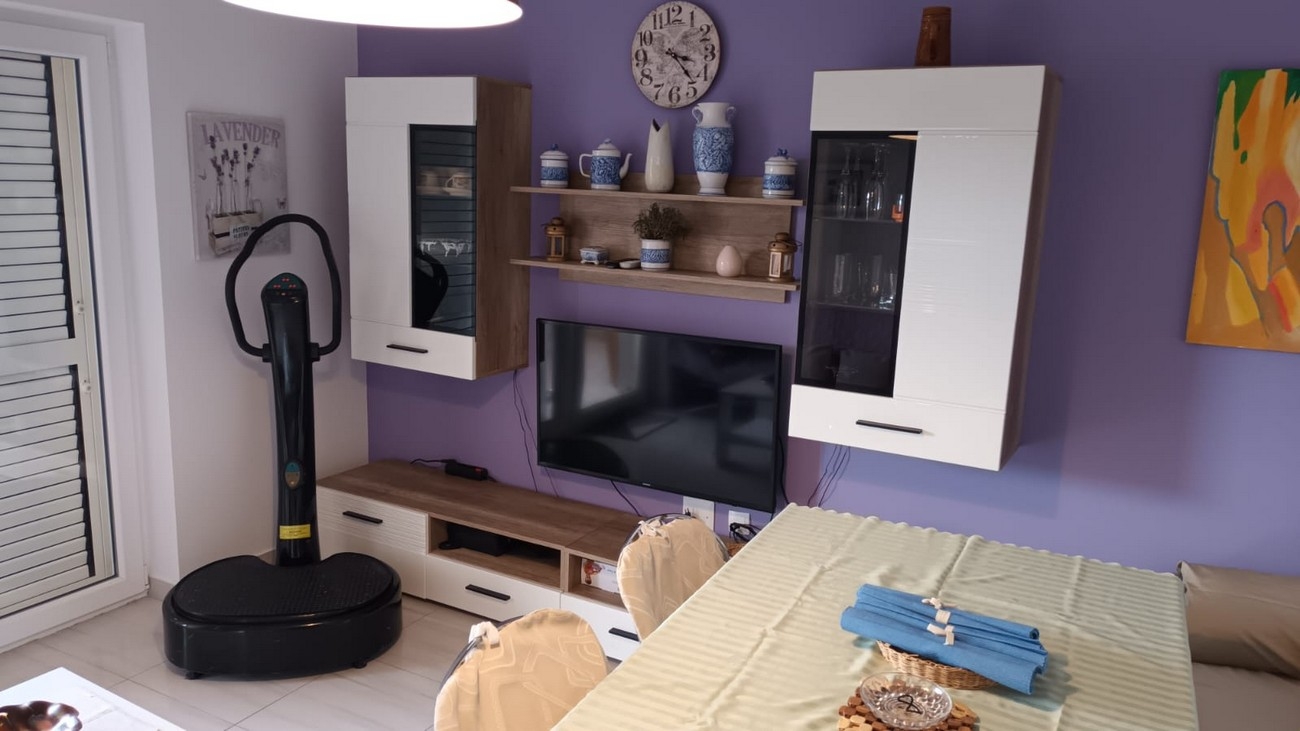 One bedroom apartment with balcony and sea view Tisno, Murter  A-a