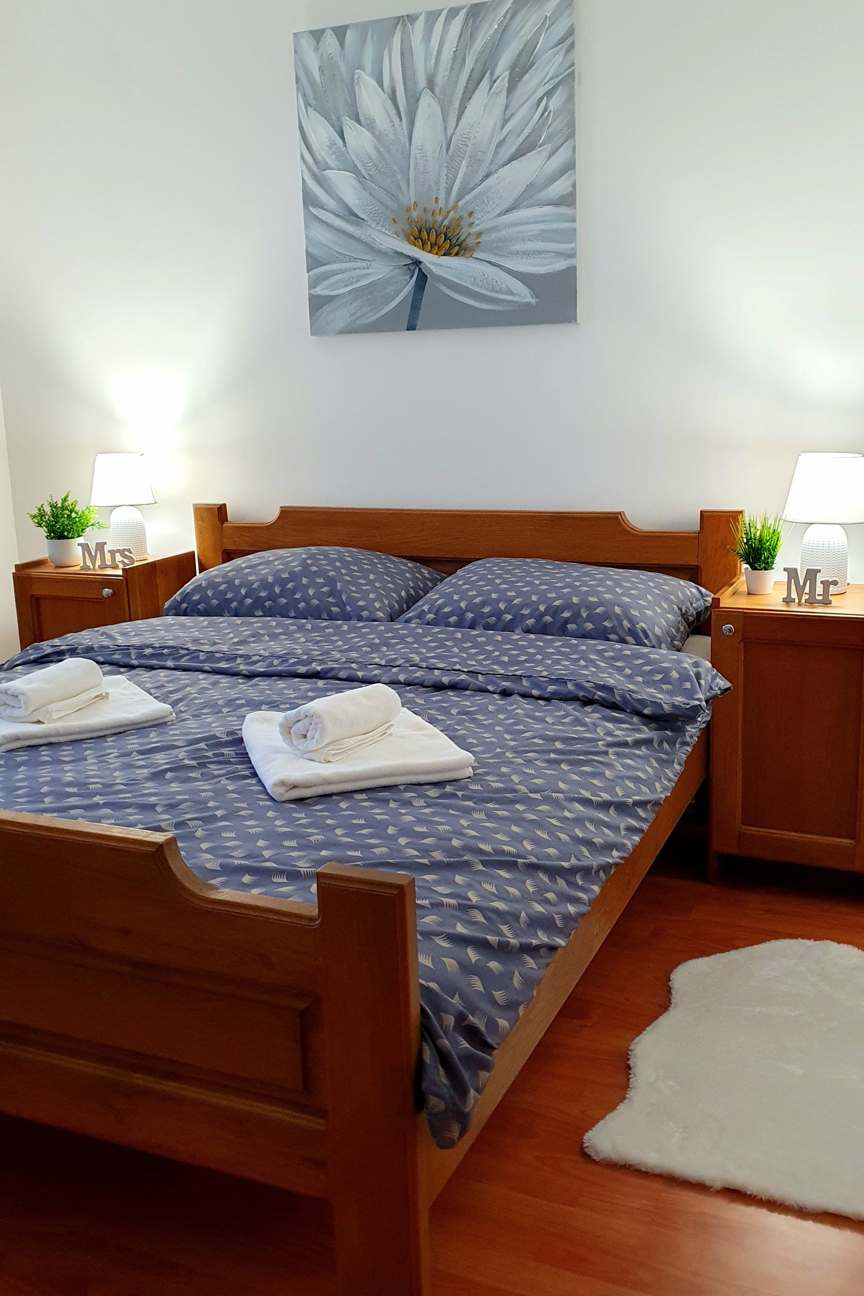 Two bedroom apartment with terrace Pirovac, Šibenik  A-a
