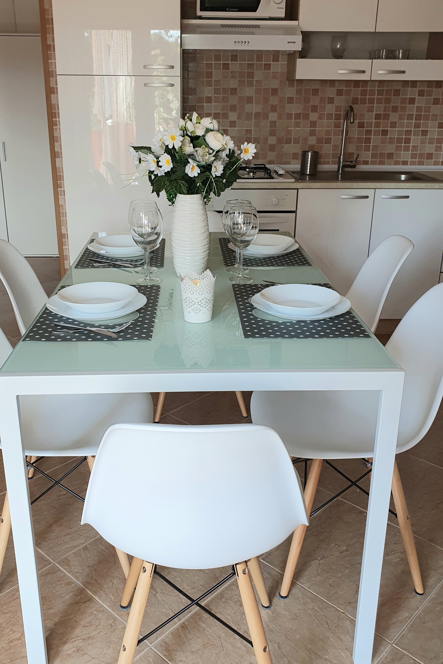 Two bedroom apartment with terrace Pirovac, Šibenik  A-a