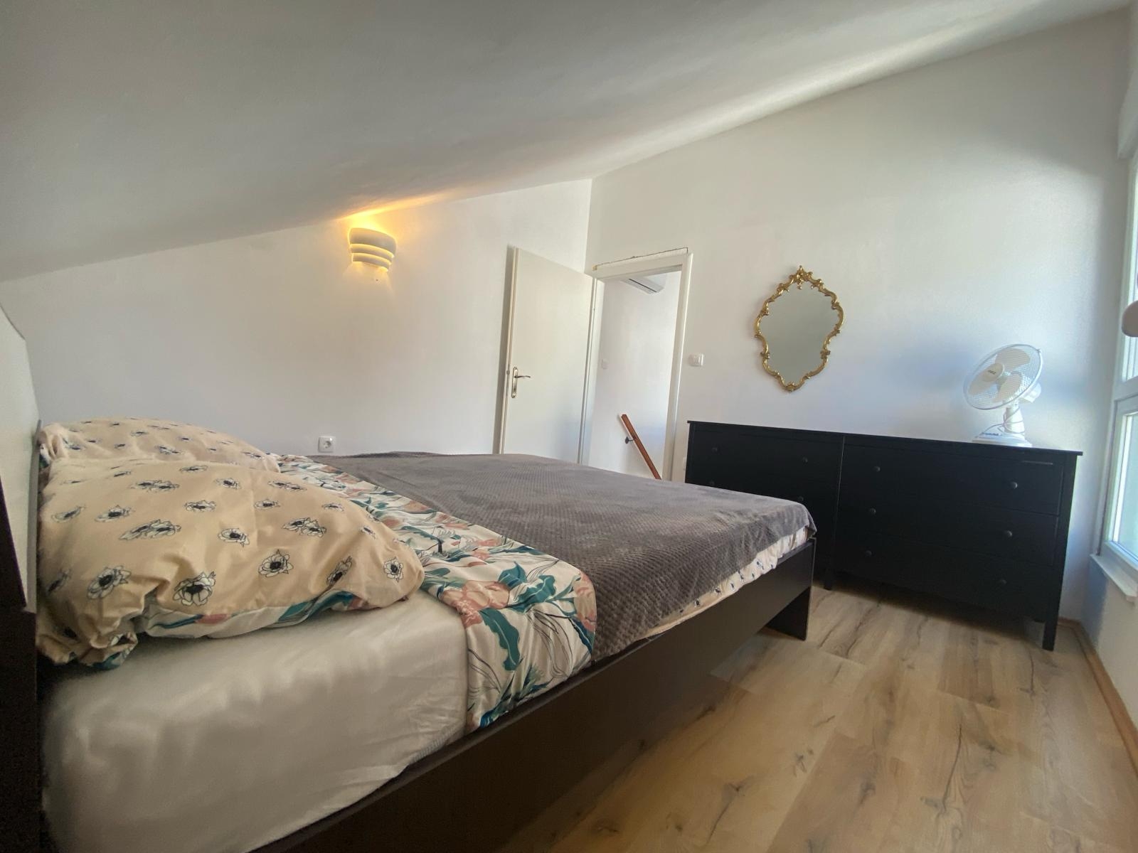 Two bedroom apartment near beach Brgulje, Molat  A-a