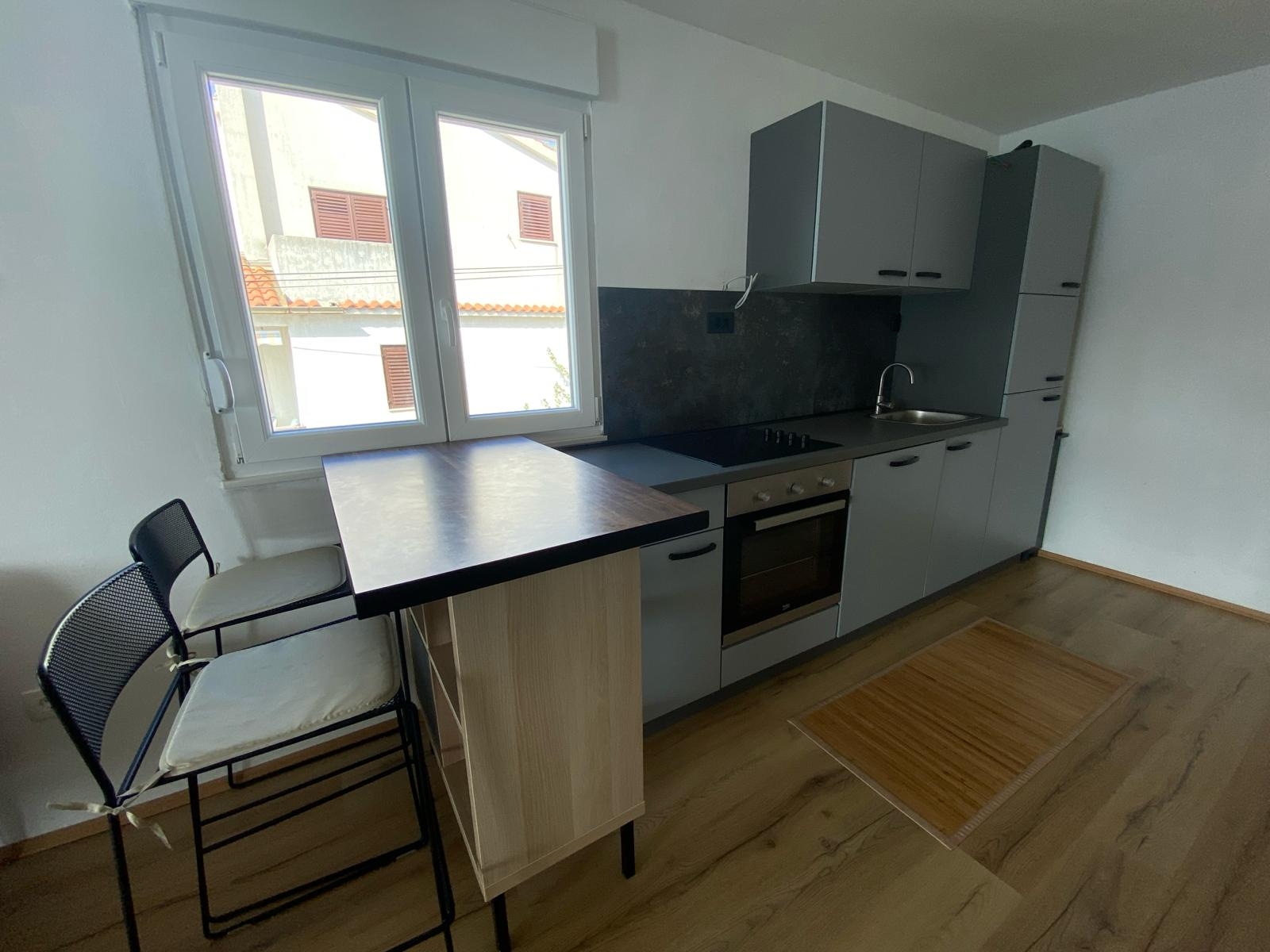 Two bedroom apartment near beach Brgulje, Molat  A-a