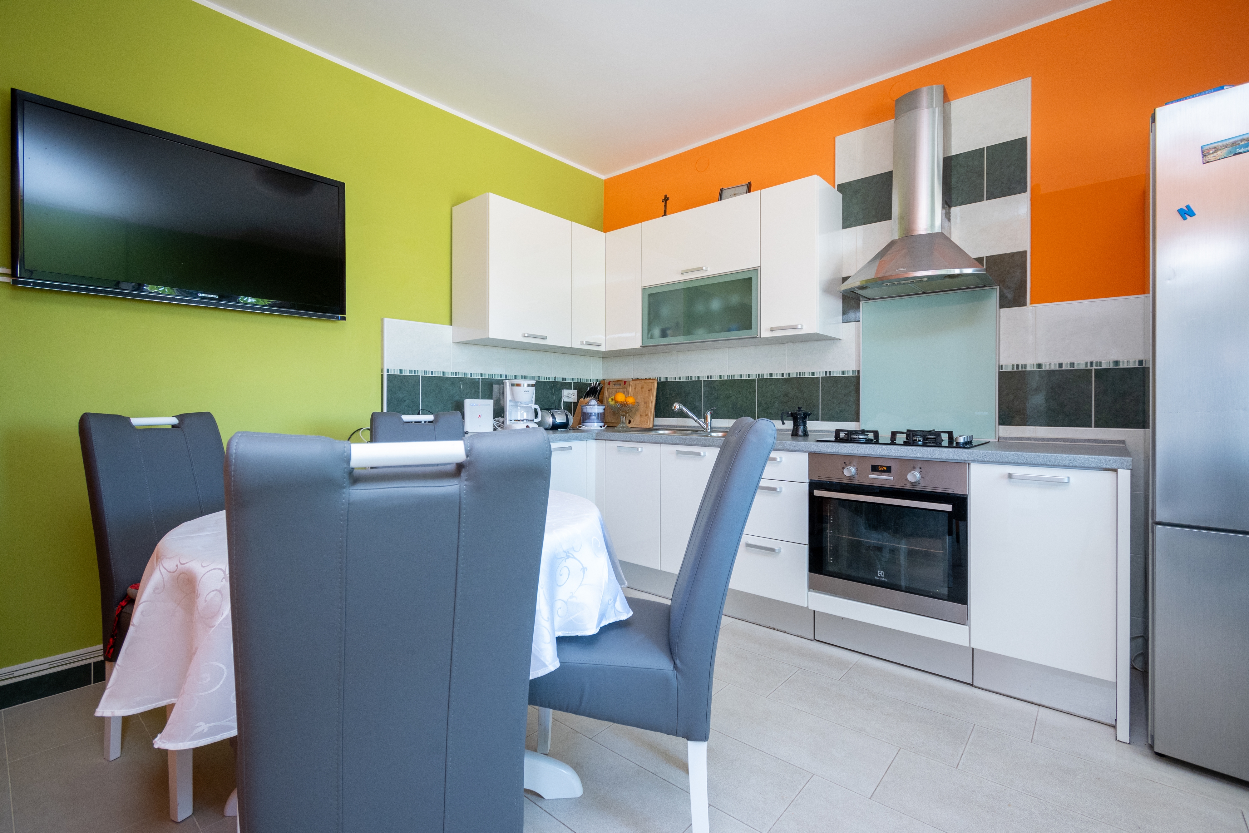 Three bedroom house with terrace and sea view Zubovići, Pag  K