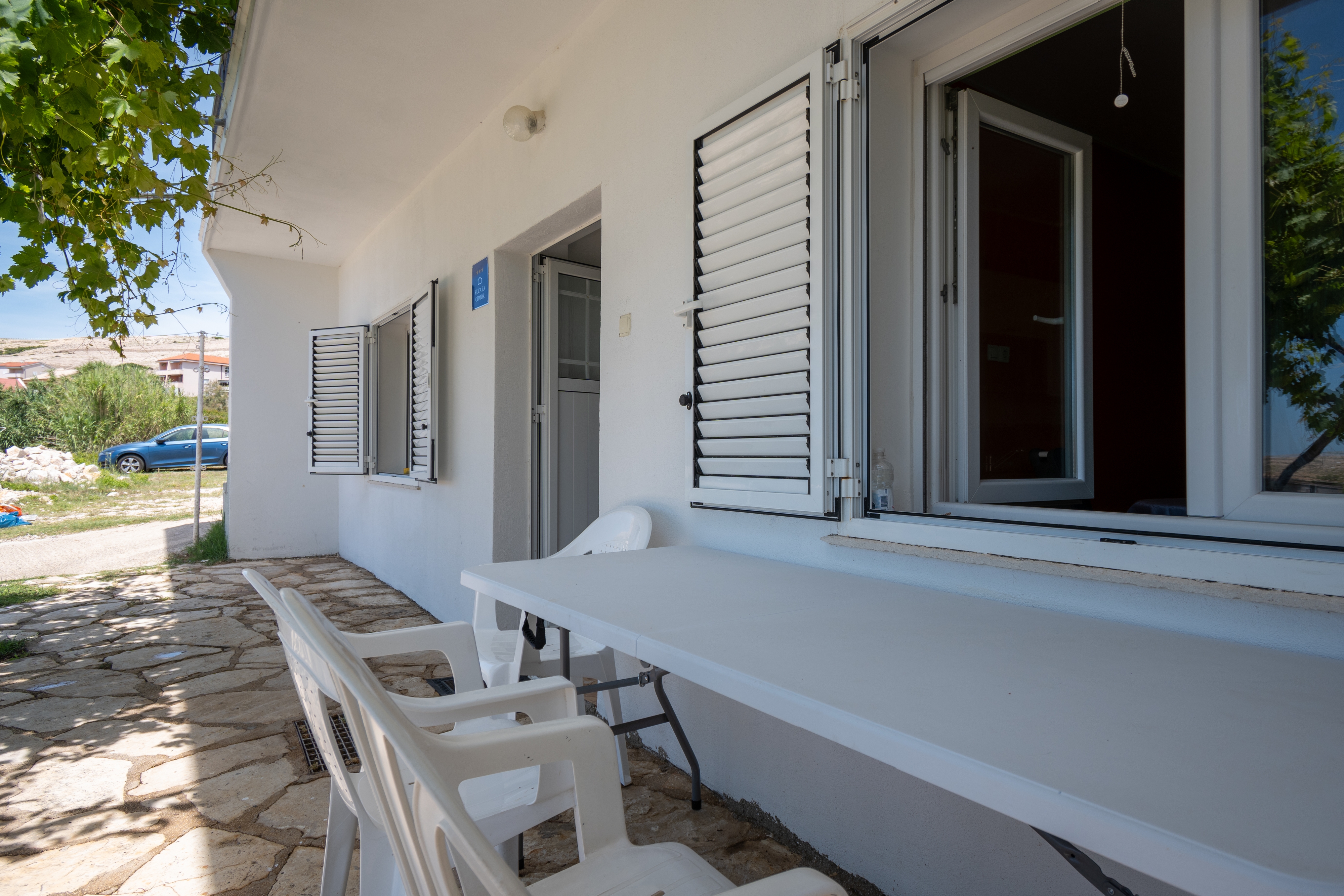Three bedroom house with terrace and sea view Zubovići, Pag  K