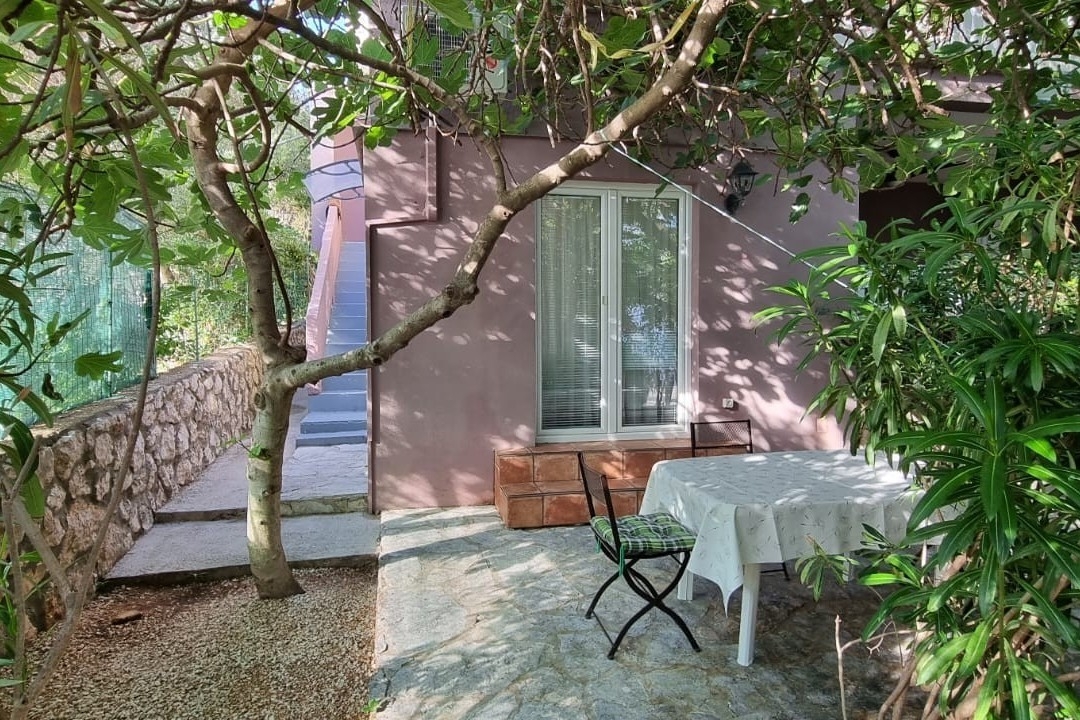 Studio flat with terrace Novalja, Pag  AS-d