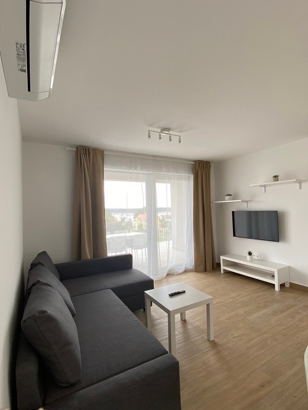 One bedroom apartment with terrace and sea view Barbat, Rab (A-22863-a)