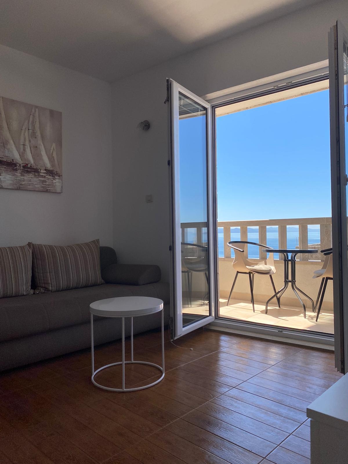 Two bedroom apartment near beach Drašnice, Makarska (A-22864-b) Two bedroom apartment near beach Drašnice, Makarska (A-22864-b)
