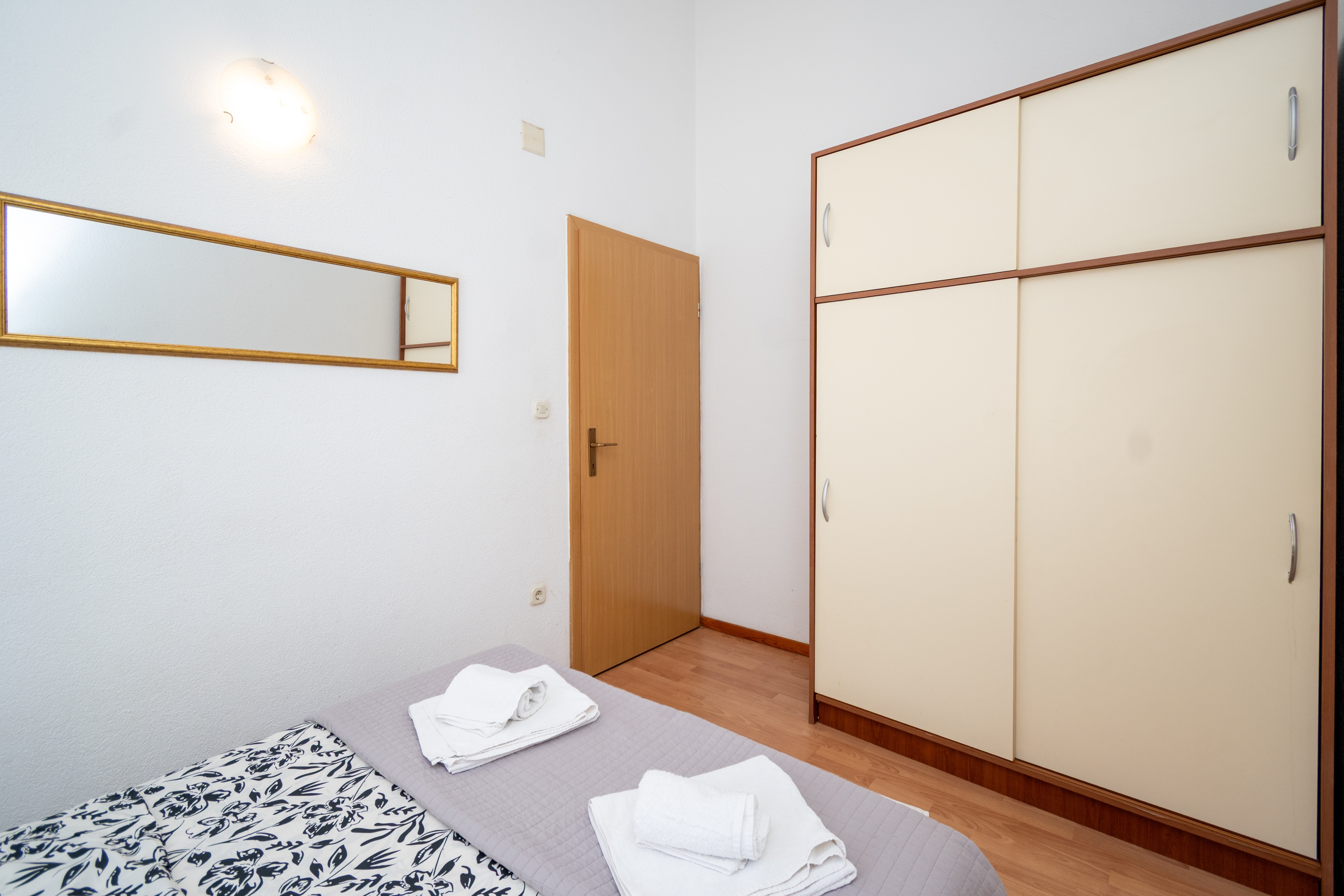 Two bedroom apartment with air-conditioning Zadar  A-a