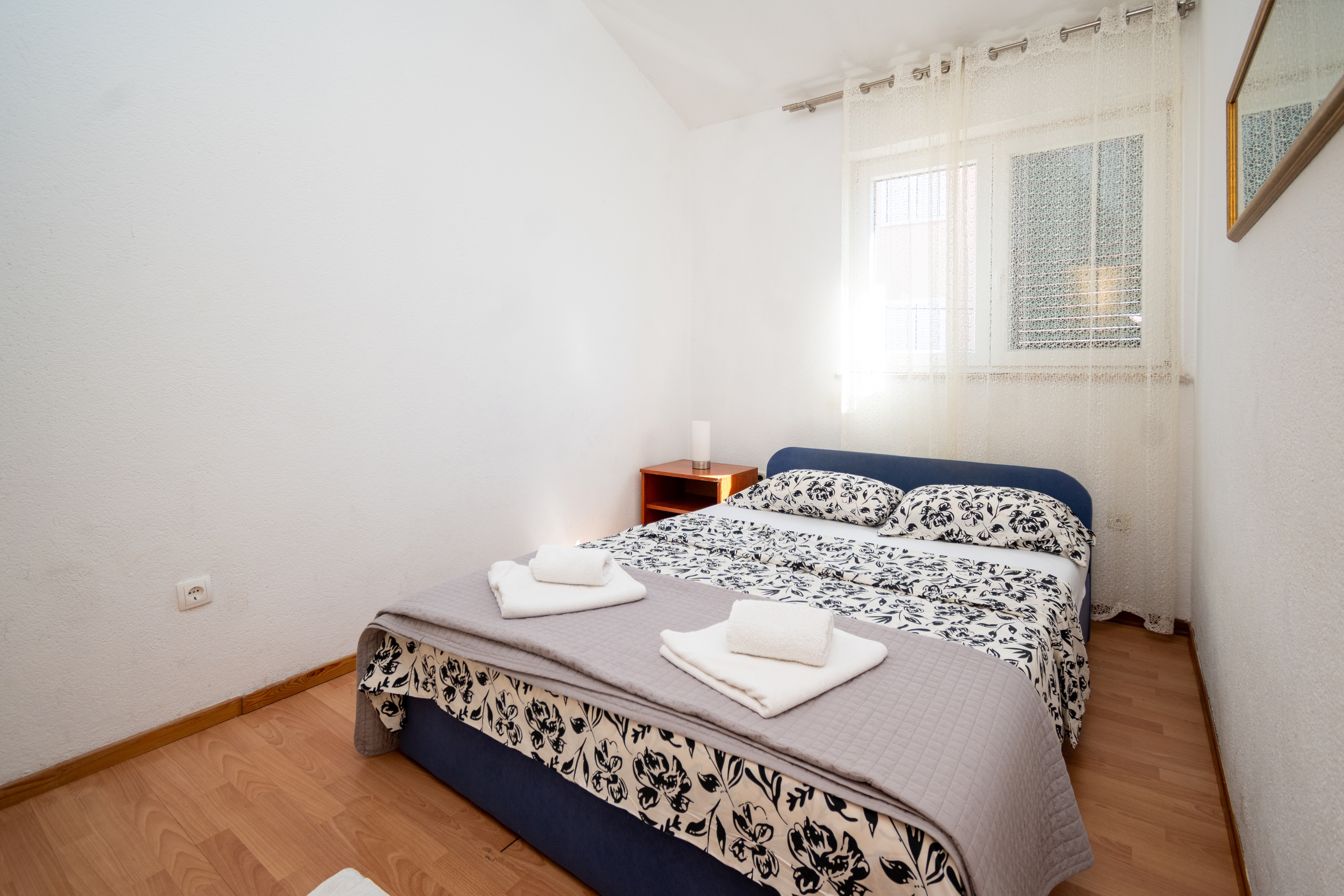 Two bedroom apartment with air-conditioning Zadar  A-a