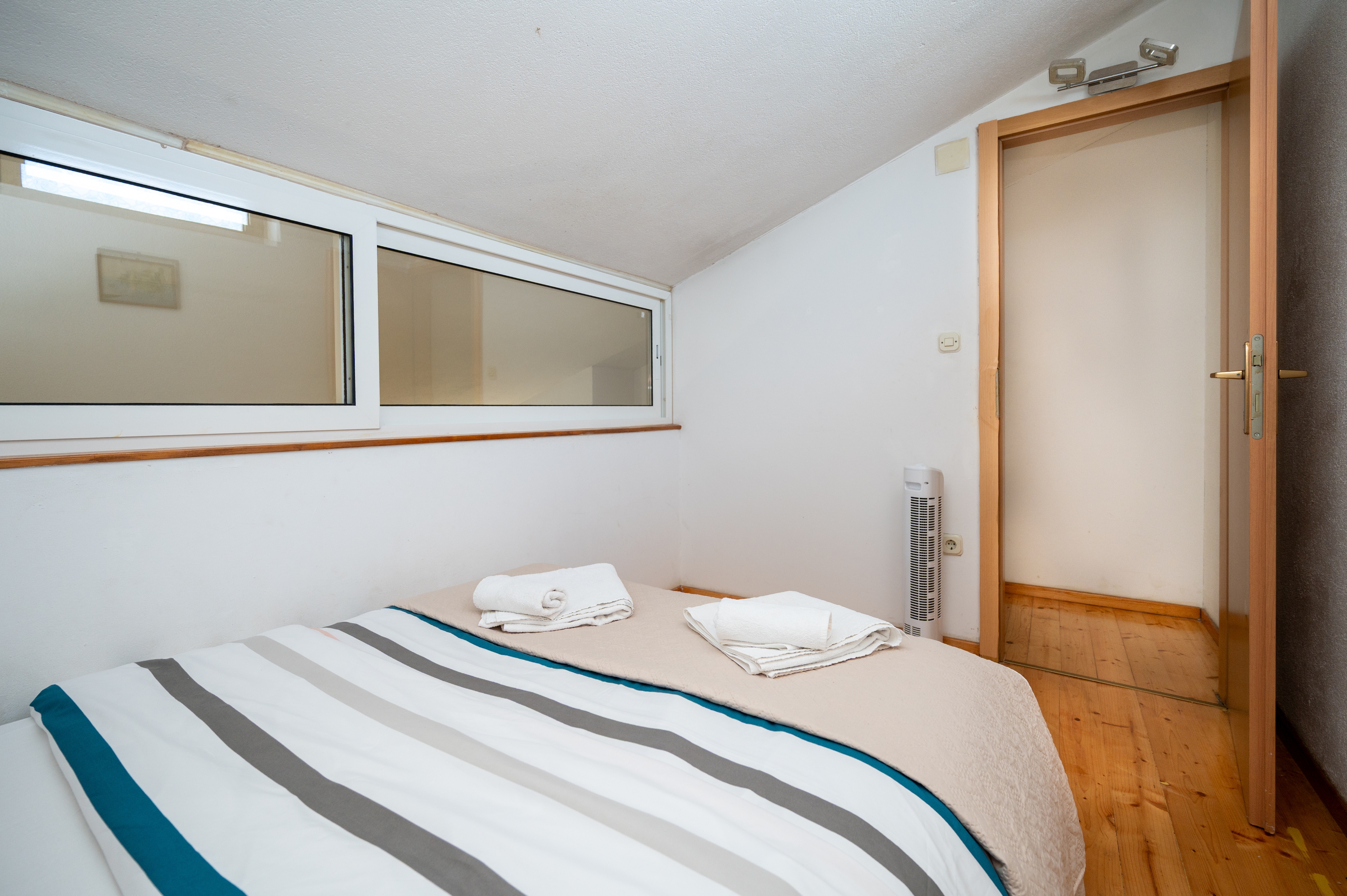 Two bedroom apartment with air-conditioning Zadar  A-b