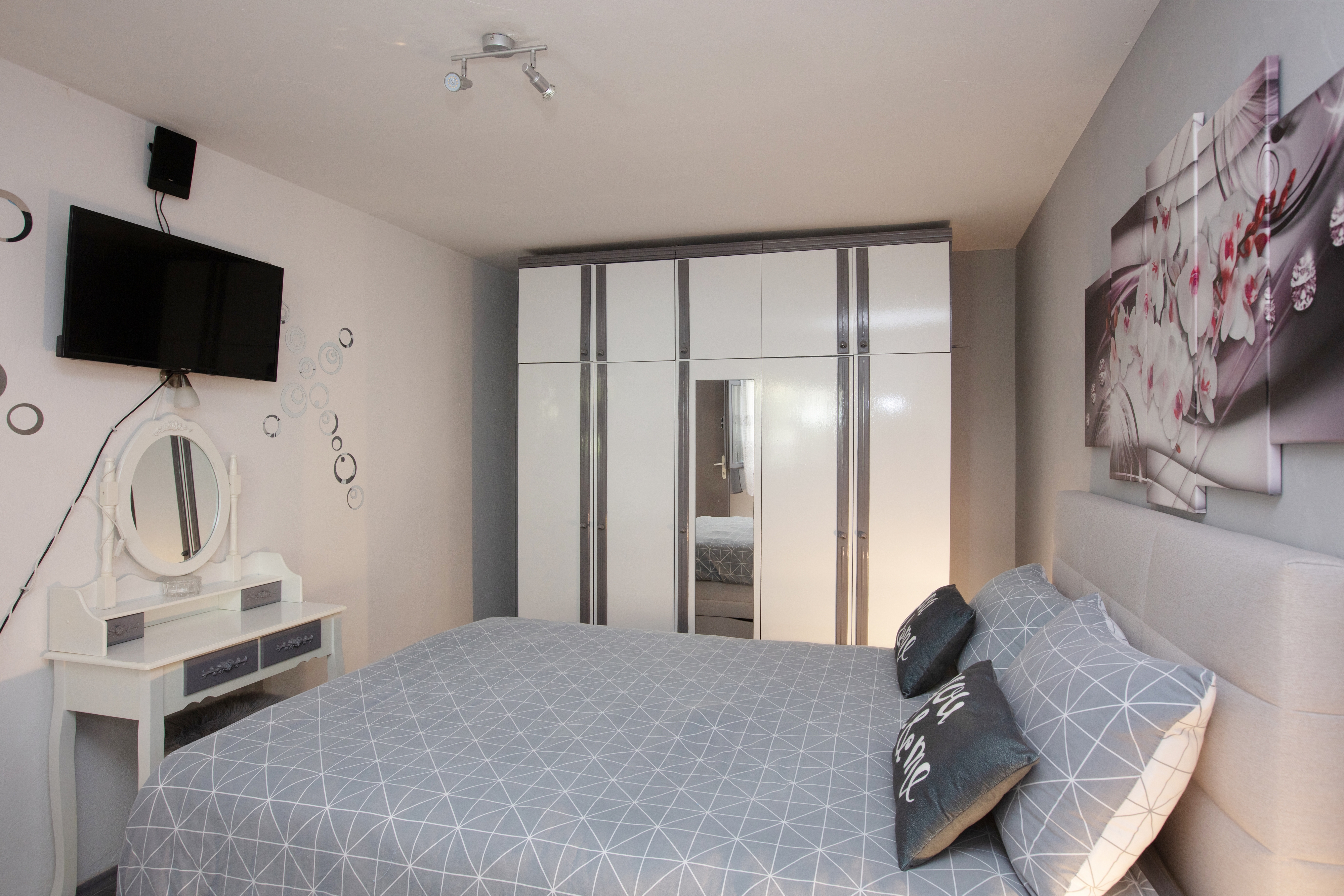 Three bedroom apartment with terrace Šibenik  A-a