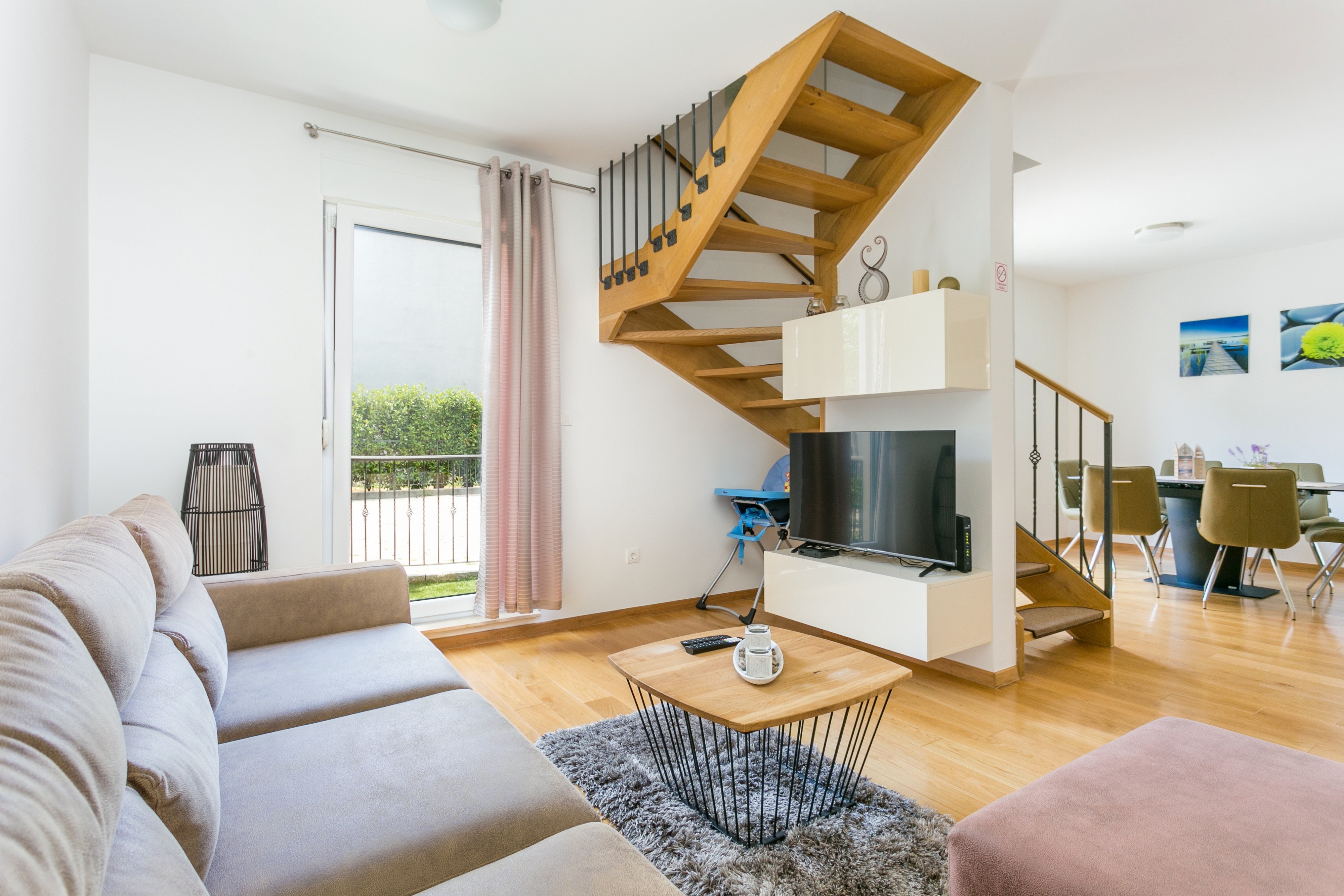 Two bedroom apartment with terrace Podstrana, Split  A-a