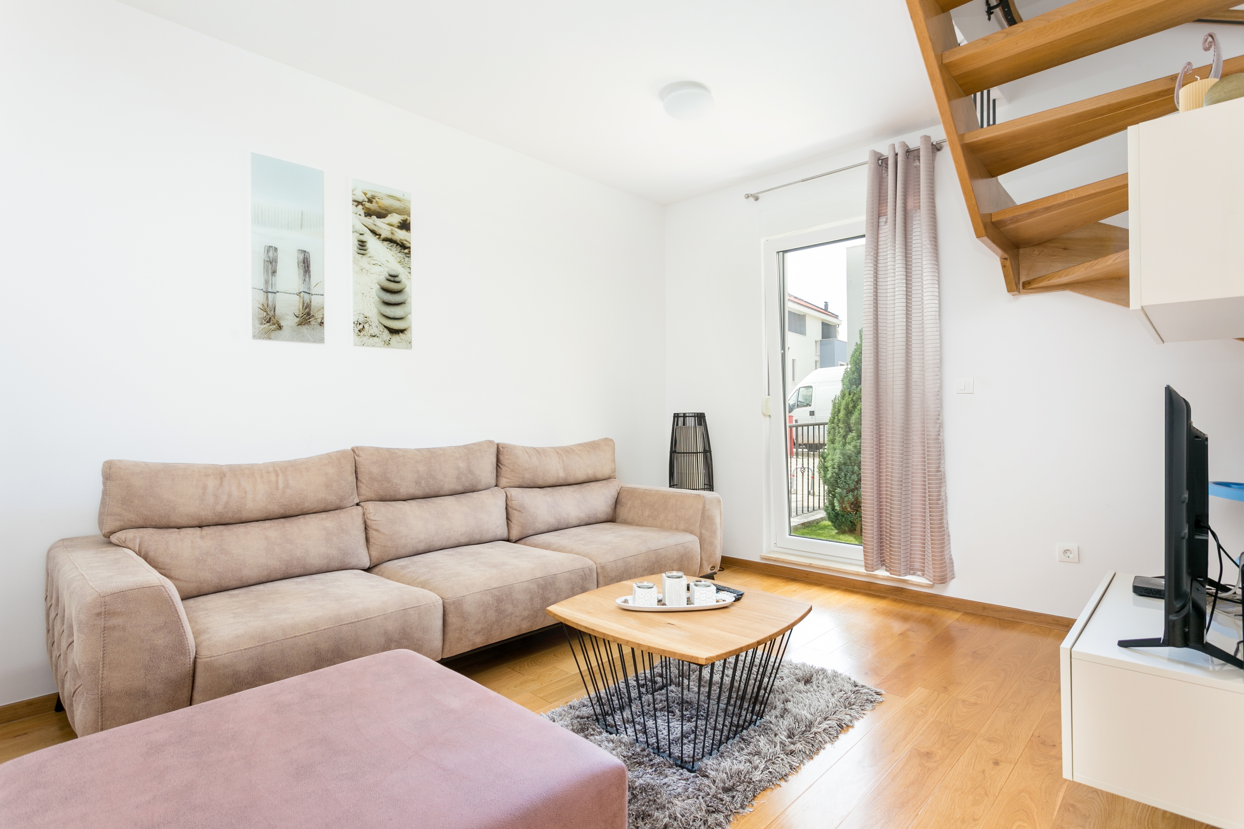 Two bedroom apartment with terrace Podstrana, Split  A-a