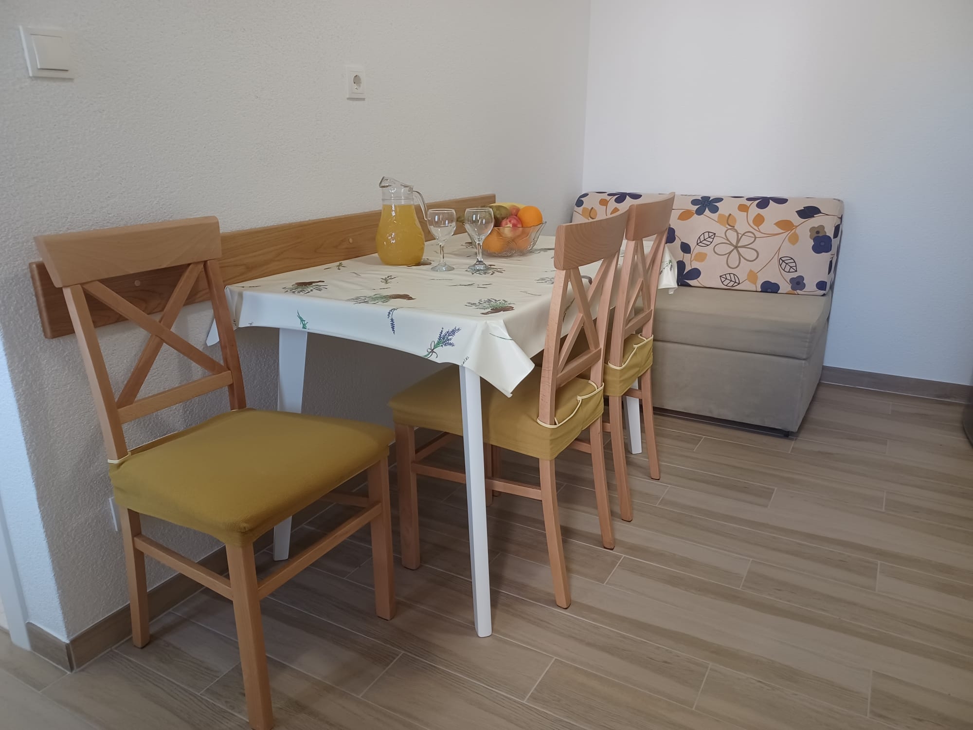 One bedroom apartment with terrace Povlja, Brač (A-22899-a) One bedroom apartment with terrace Povlja, Brač (A-22899-a)