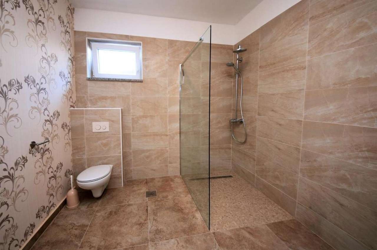 Three bedroom house with balcony Vodice  K