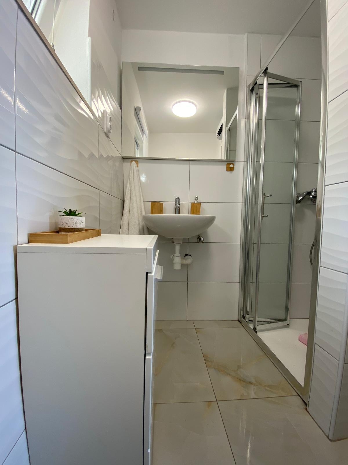 Three bedroom house with terrace and sea view Prigradica, Korčula  K