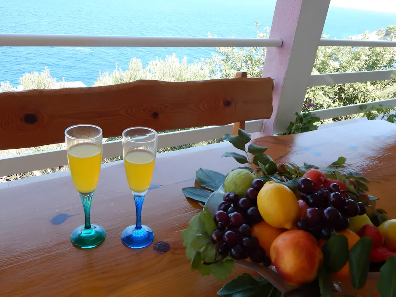 Three bedroom house with terrace and sea view Prigradica, Korčula  K