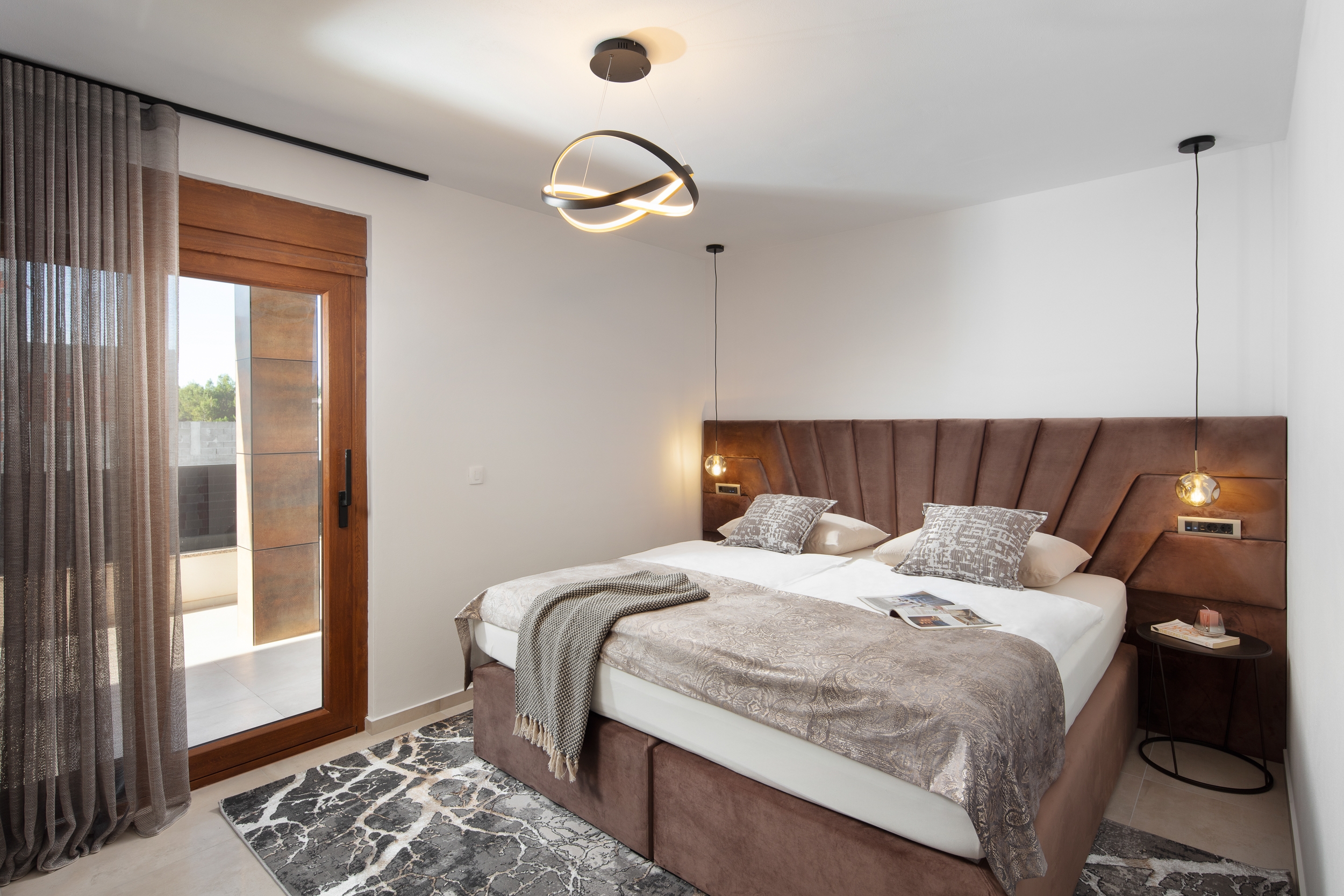 Comfortable and spacious house with terrace and sea view Vir  K