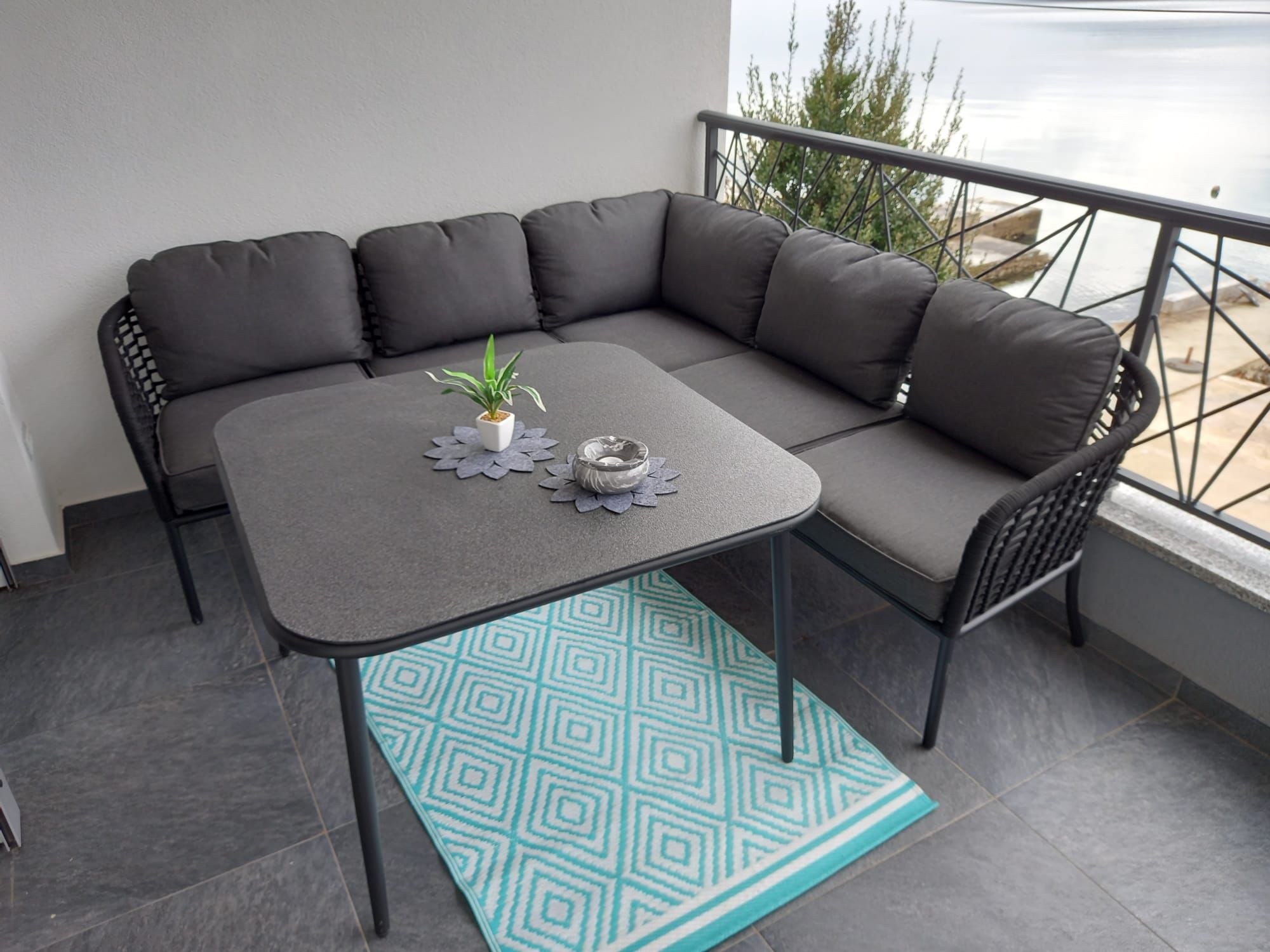 One bedroom apartment near beach Brgulje, Molat  A-a