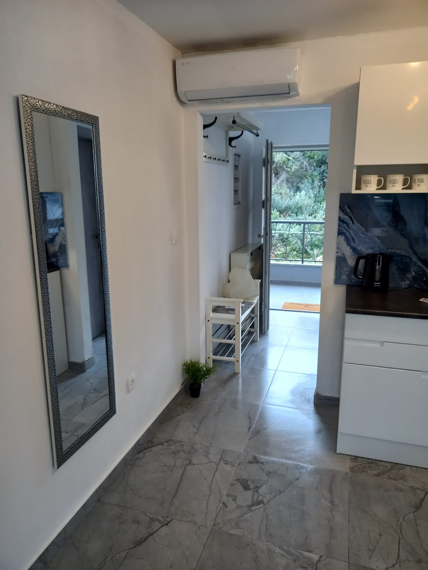 One bedroom apartment near beach Brgulje, Molat  A-a
