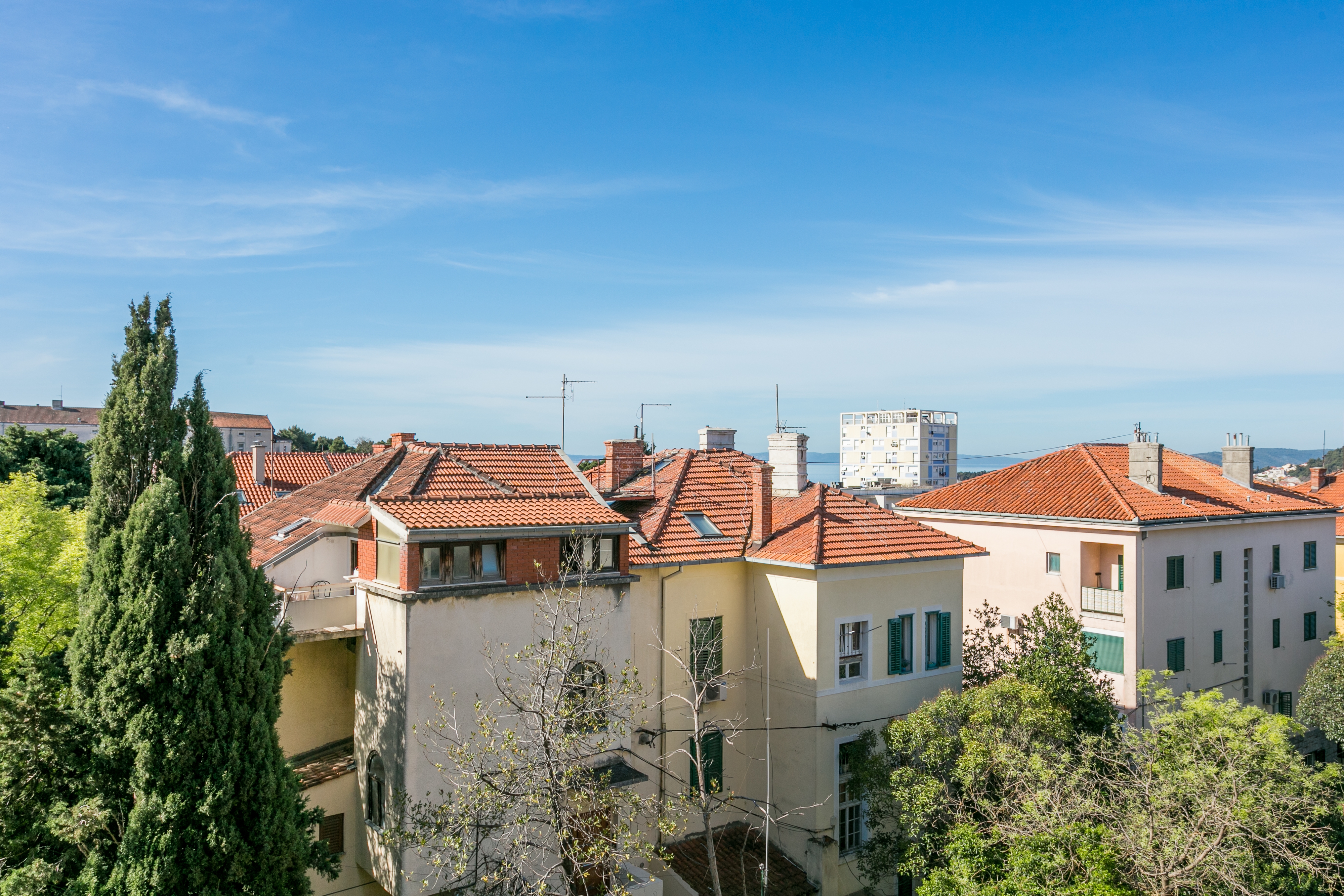 Three bedroom apartment with terrace Split  A-b