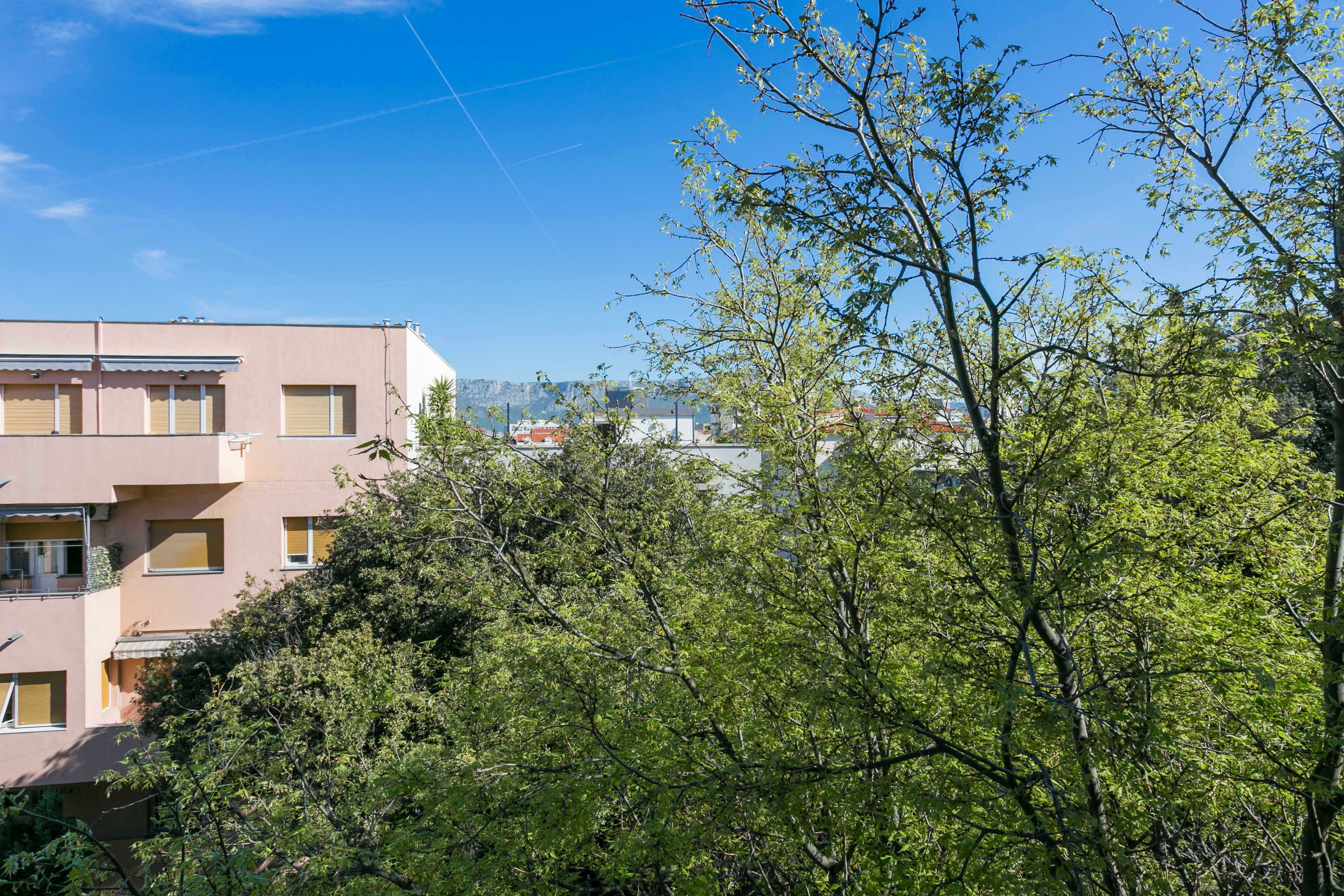 Three bedroom apartment with terrace Split  A-b