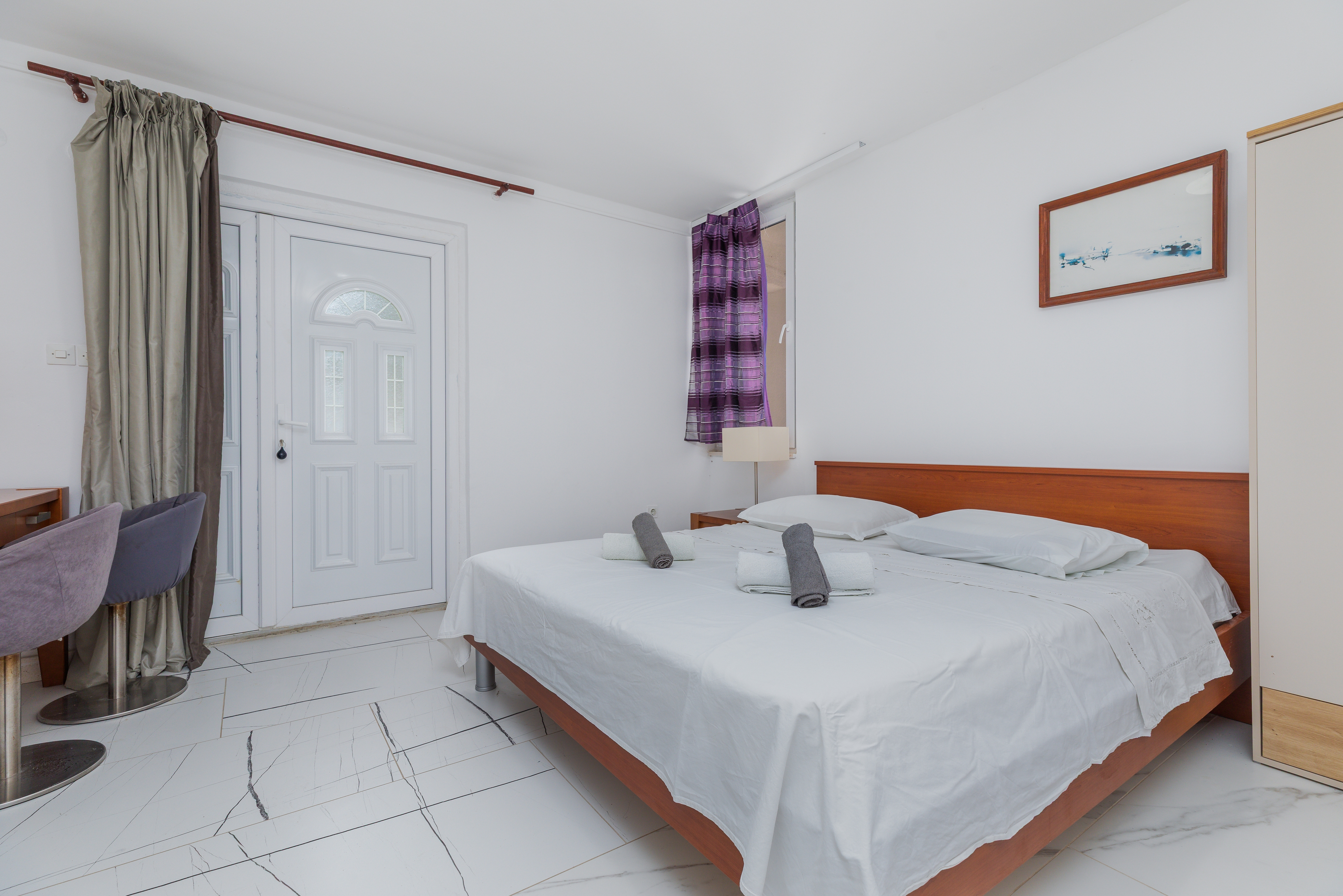 One bedroom apartment with terrace and sea view Brela, Makarska (A-22910-d) One bedroom apartment with terrace and sea view Brela, Makarska (A-22910-d)