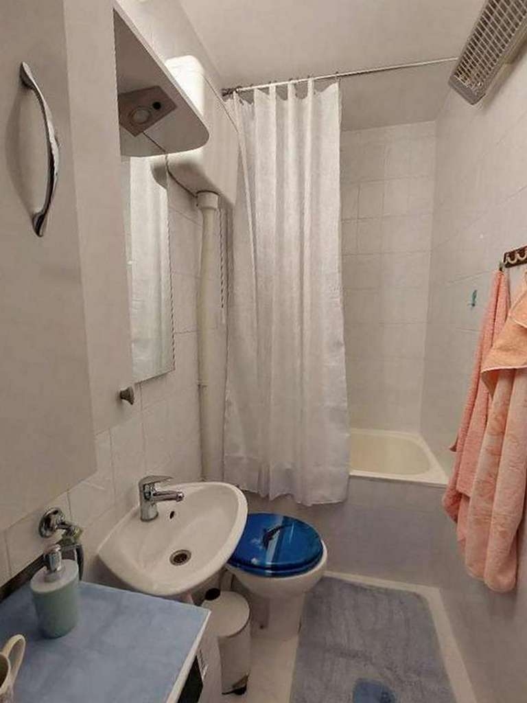 One bedroom apartment with balcony Split  A-a