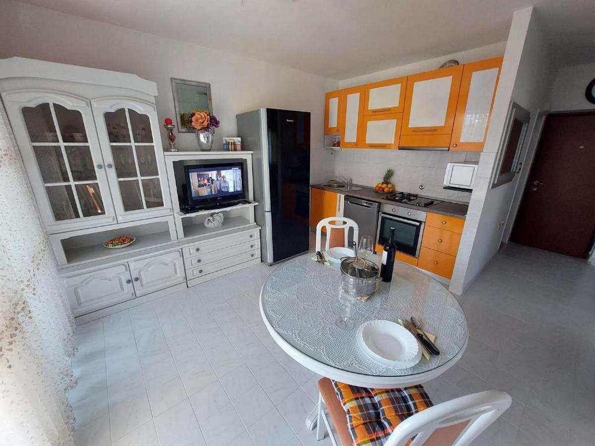 One bedroom apartment with balcony Split  A-a