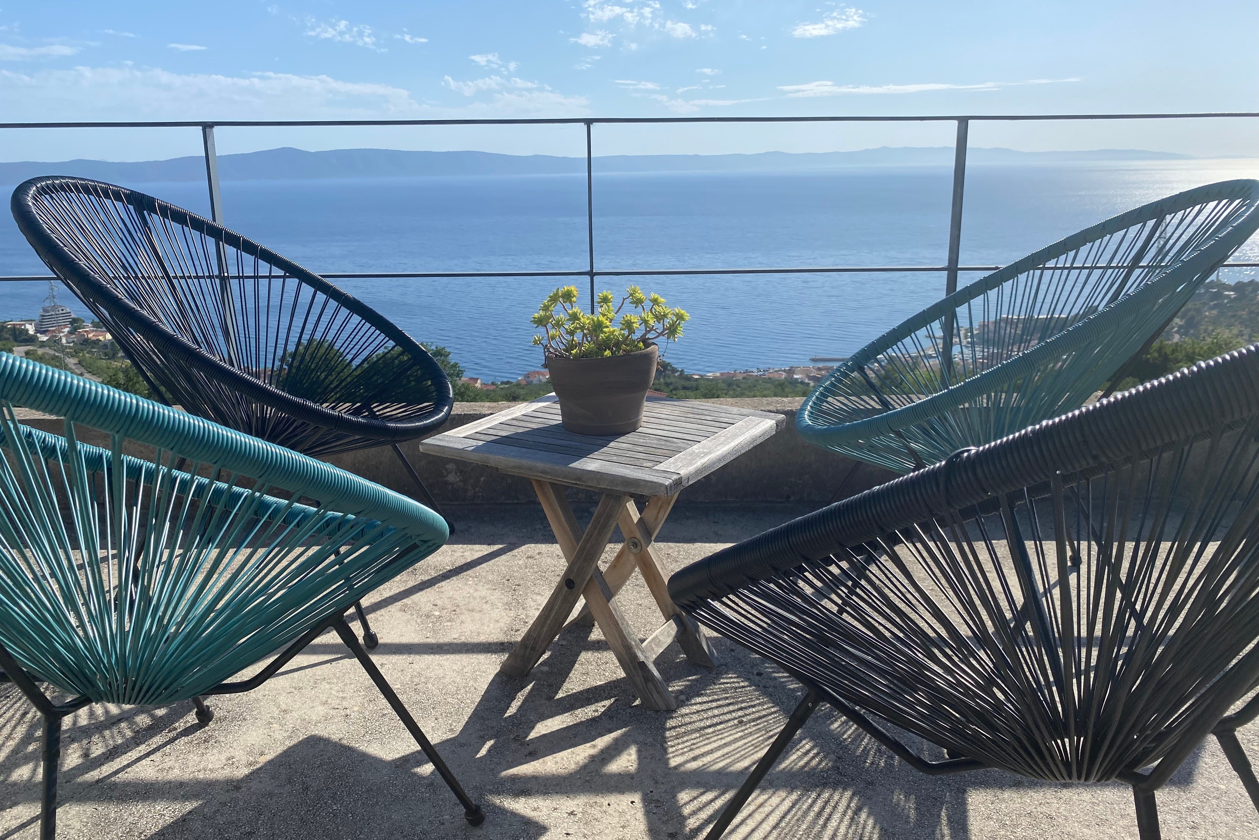 Three bedroom house with terrace and sea view Podgora, Makarska  K