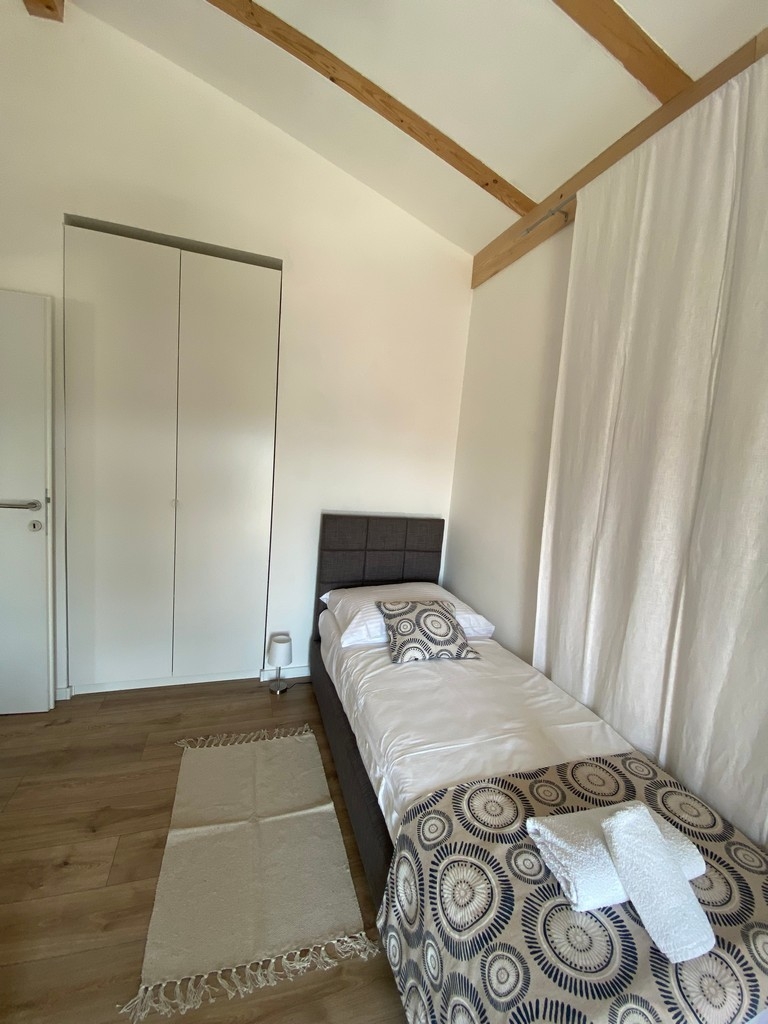 Two bedroom apartment with balcony and sea view Punat, Krk  A-a