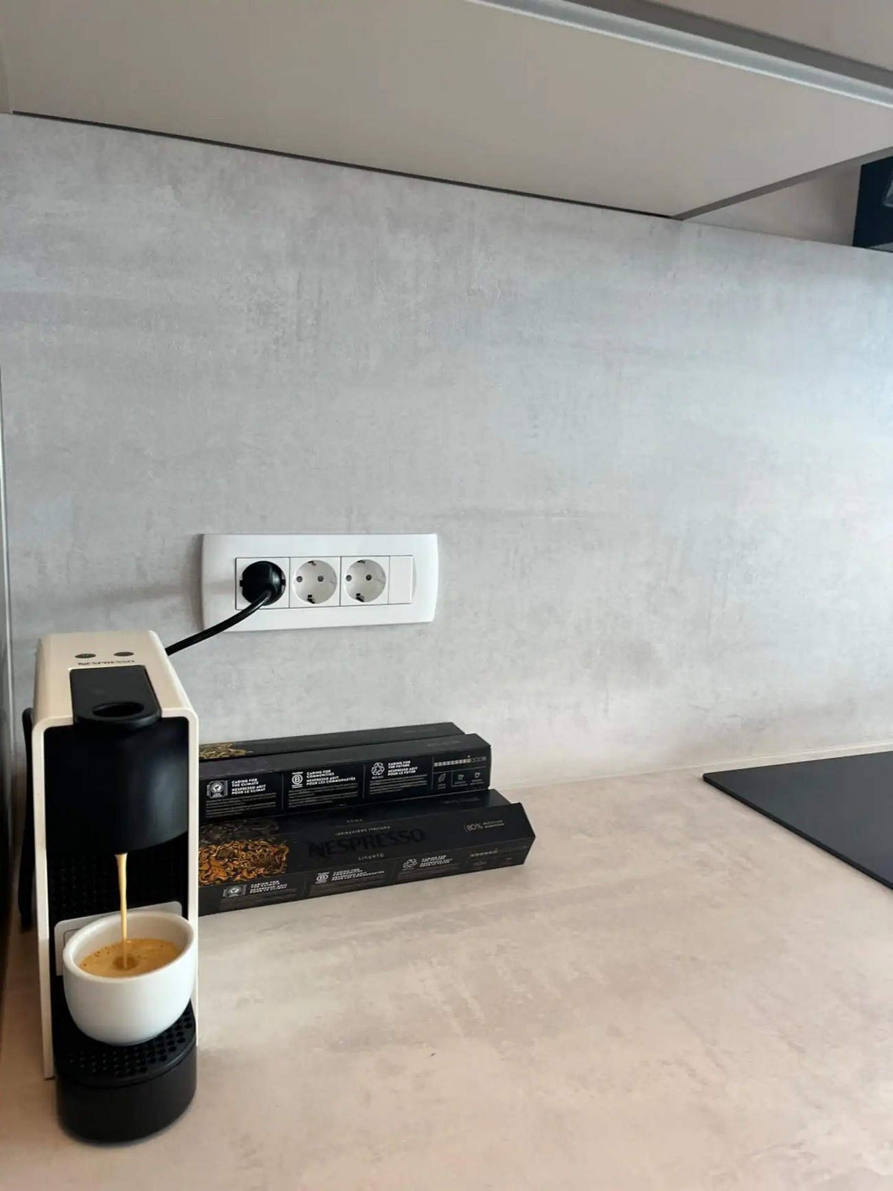 Three bedroom apartment near beach Seget Donji, Trogir  A-a