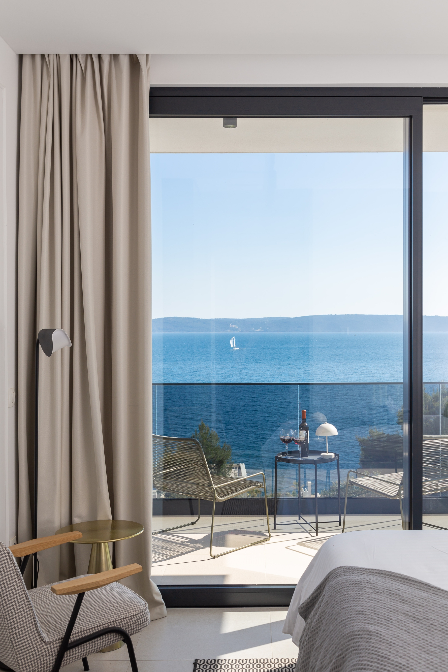 Comfortable and spacious house with terrace and sea view Rastići, Čiovo  K