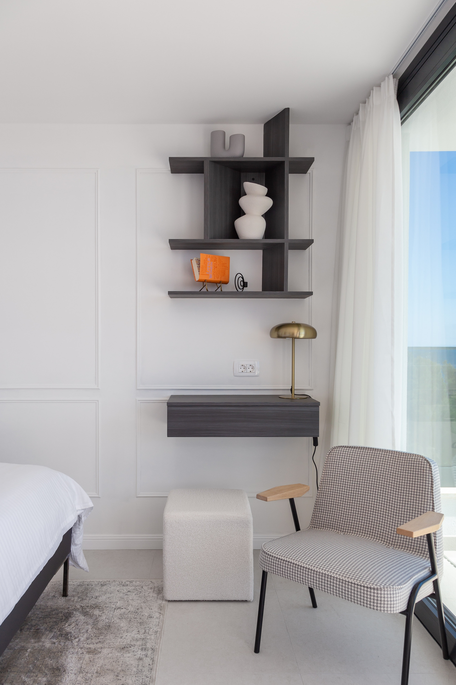 Comfortable and spacious house with terrace and sea view Rastići, Čiovo  K