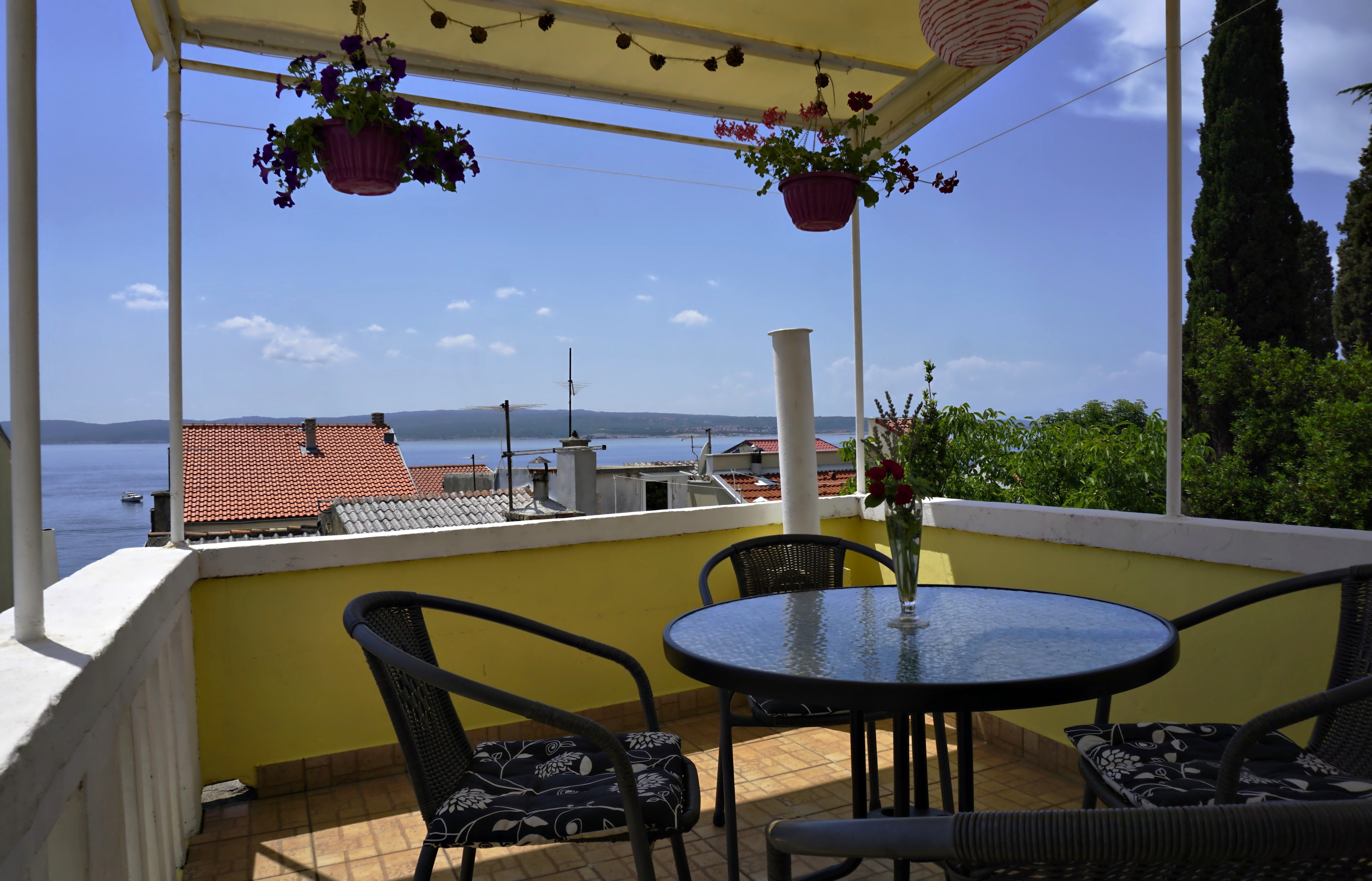 Jednosobni apartman s balkonom i pogledom na more Selce, Crikvenica  A-a
