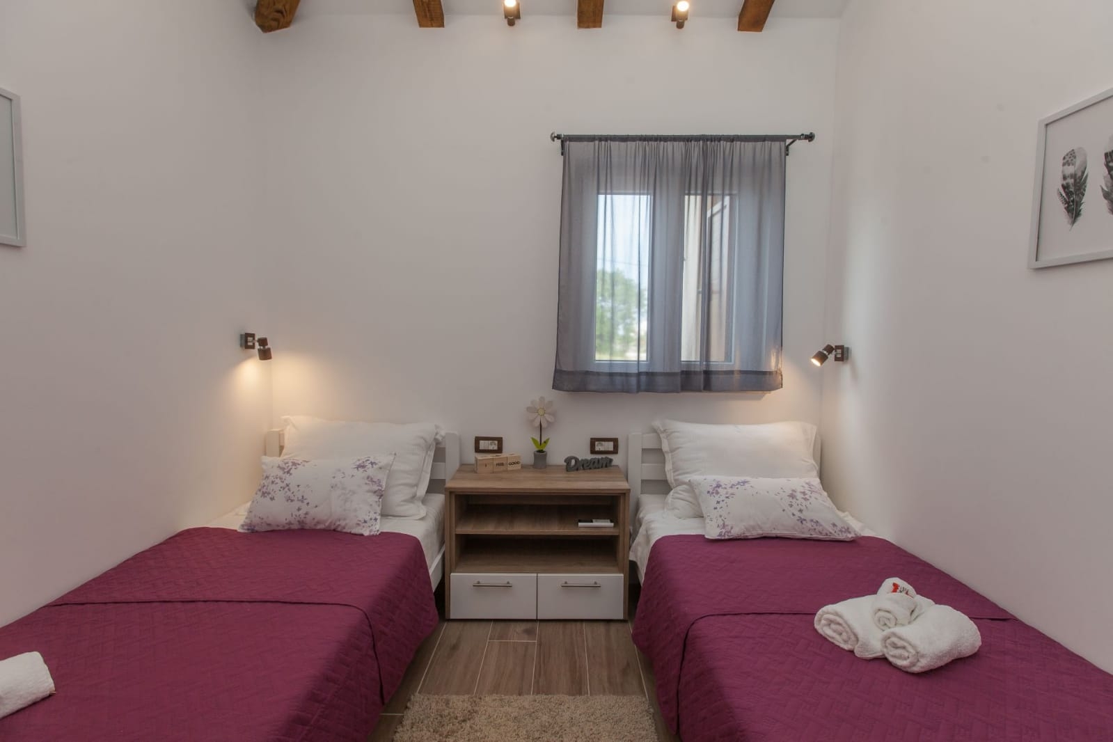 Two bedroom house with terrace and sea view Sevid, Trogir  K