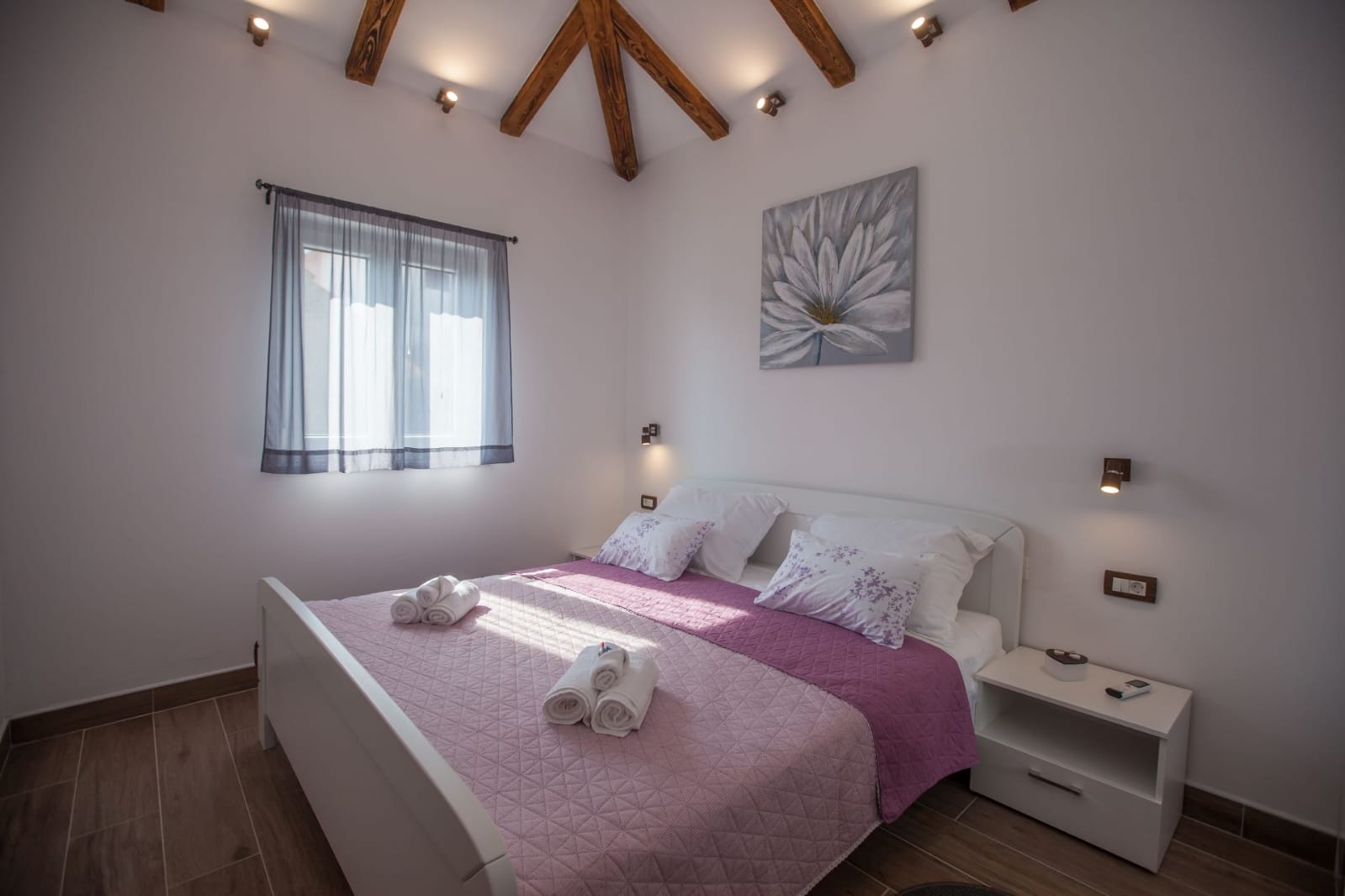 Two bedroom house with terrace and sea view Sevid, Trogir  K