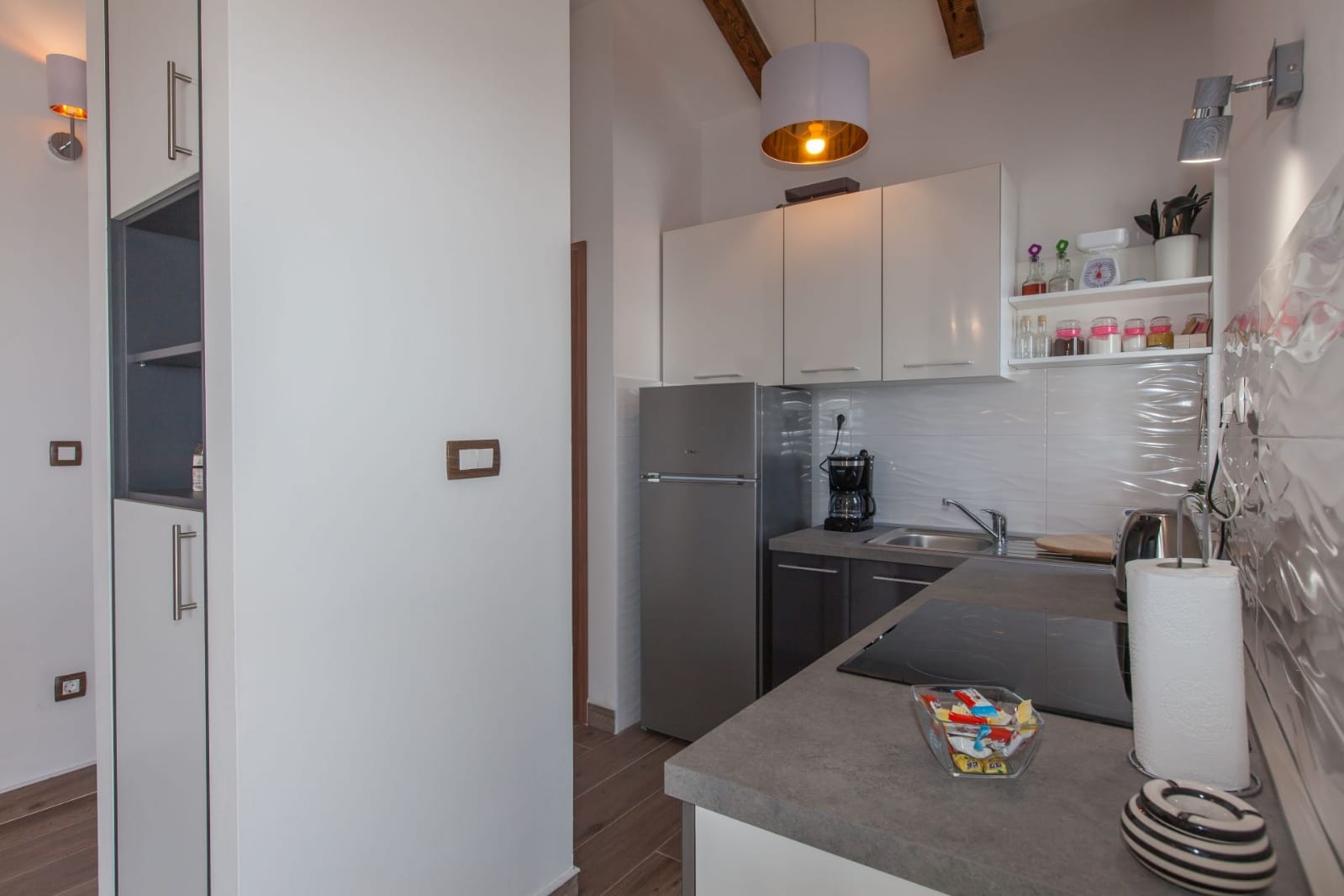 Two bedroom house with terrace and sea view Sevid, Trogir  K